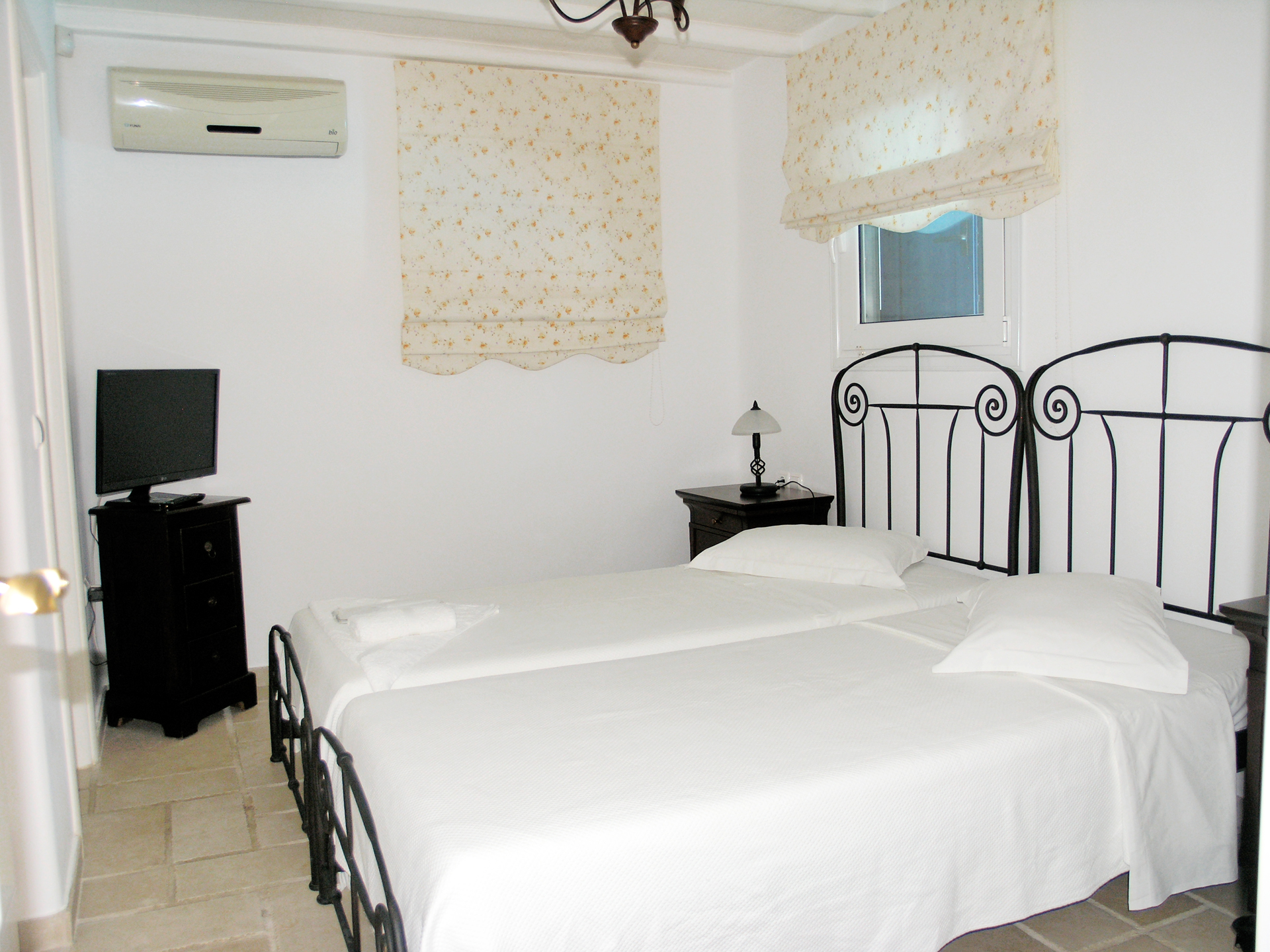 Apartment Pool View Two Bedrooms