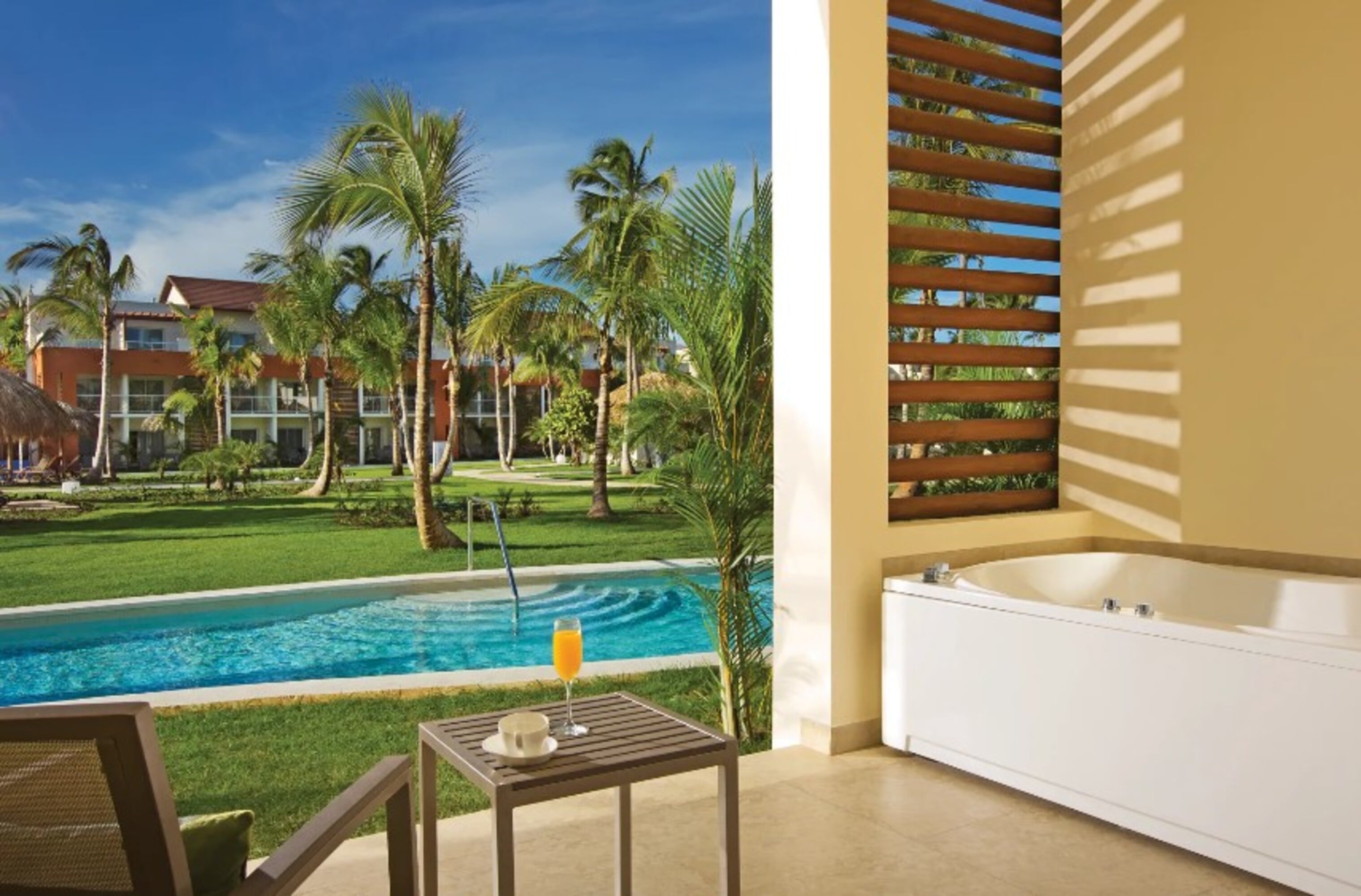 Junior Suite Pool View