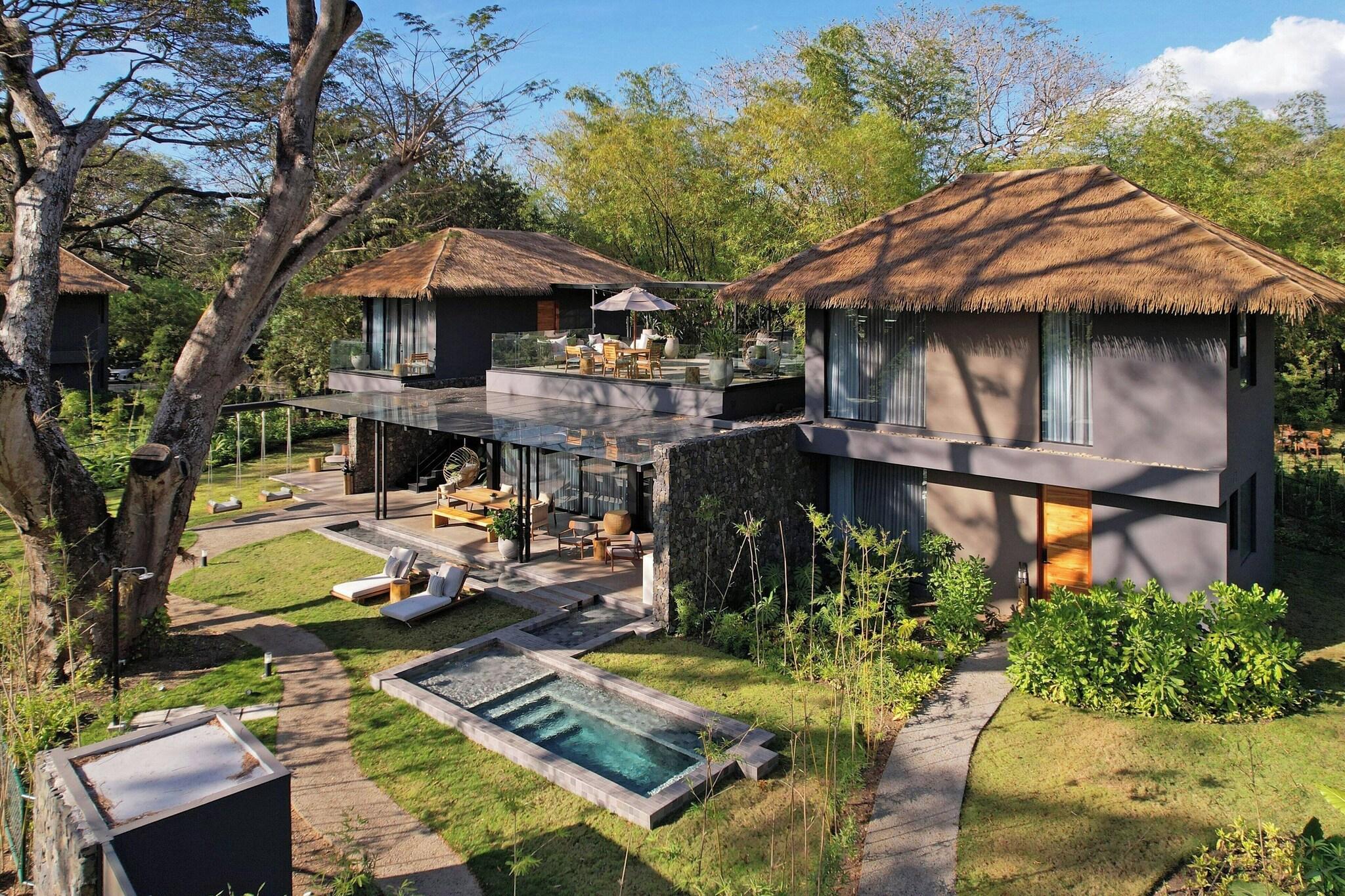 Villa King Bed Two Bedrooms