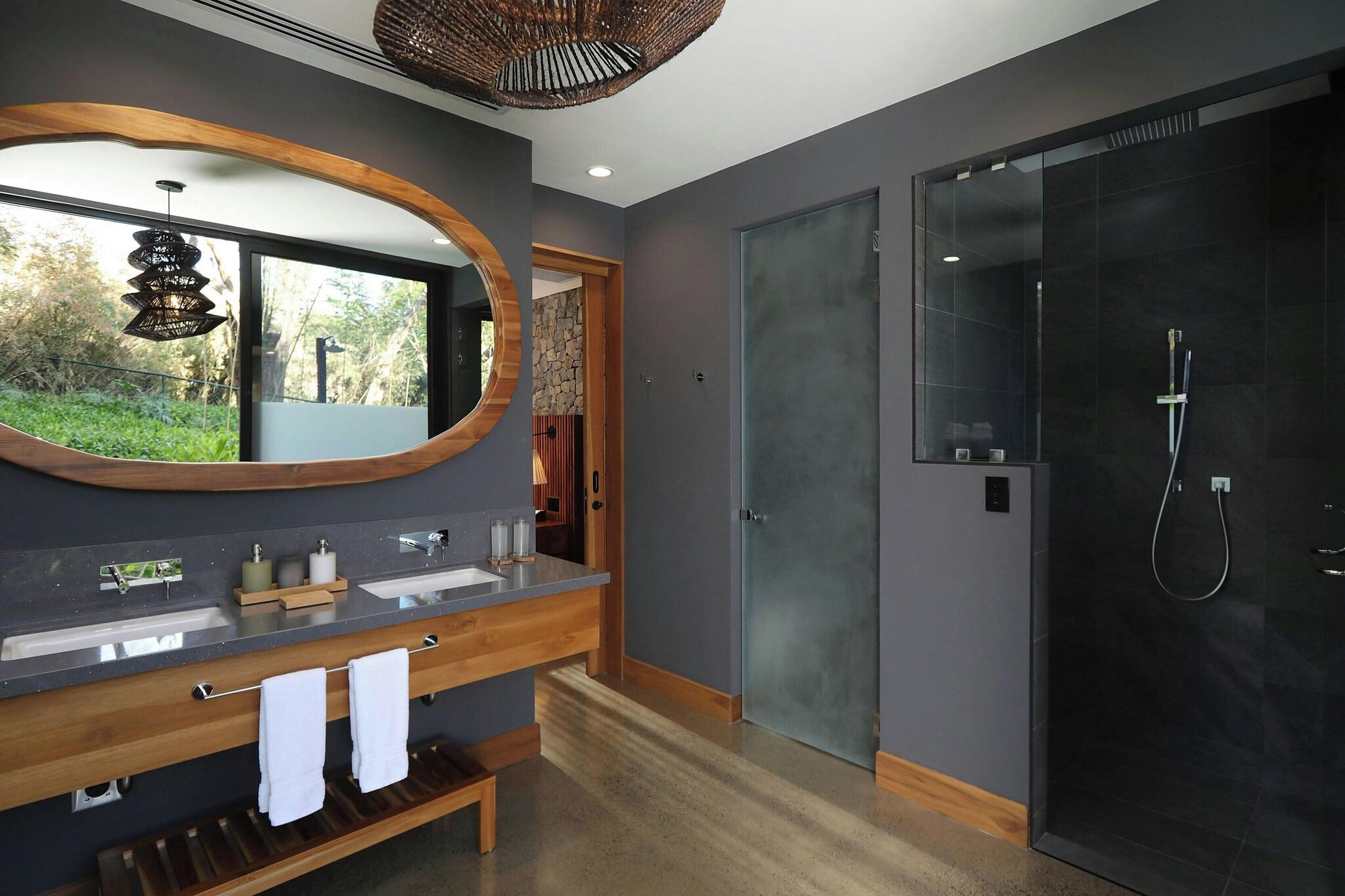 Villa King Bed Two Bedrooms