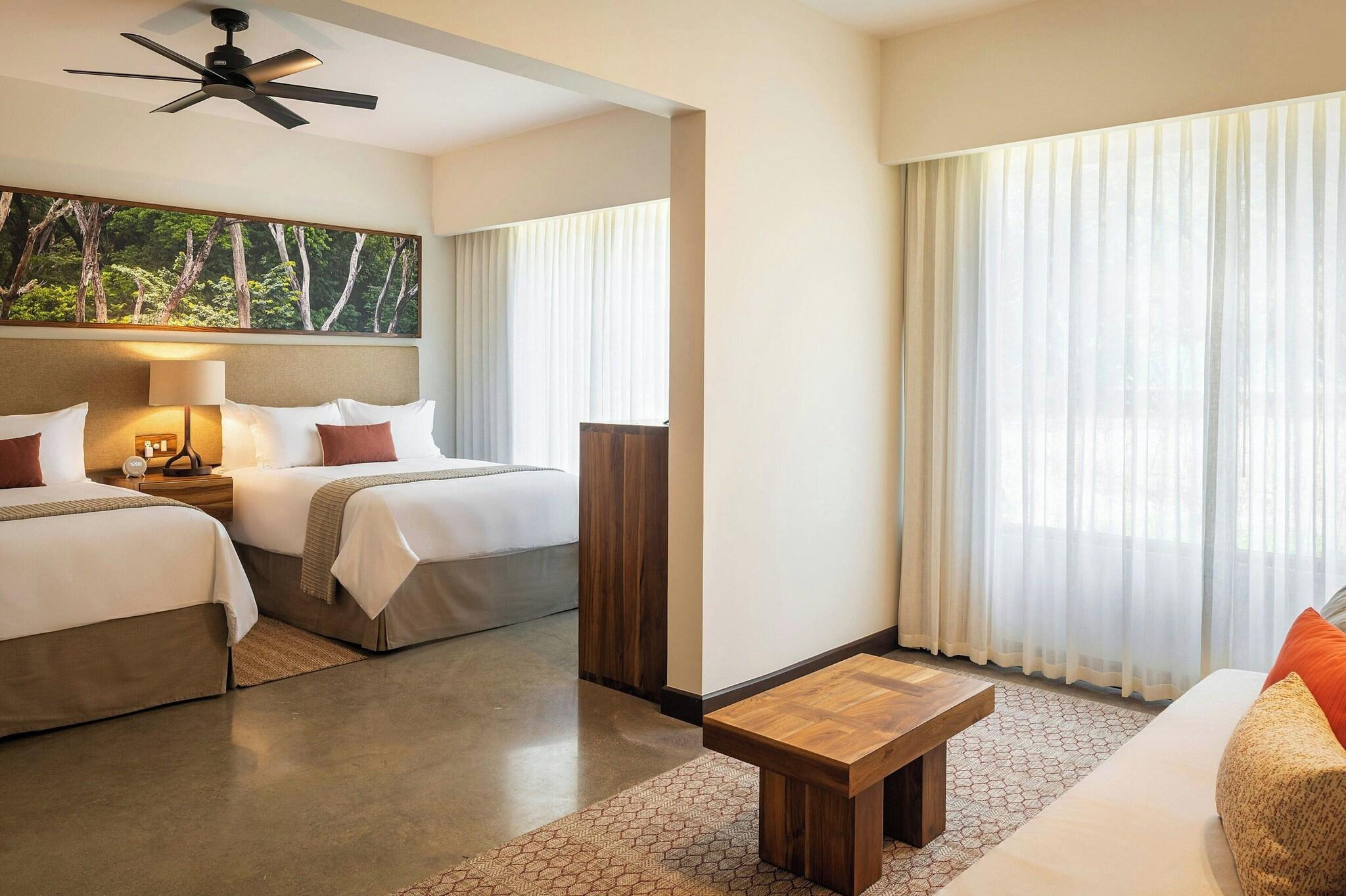 Suite Two Queen Beds