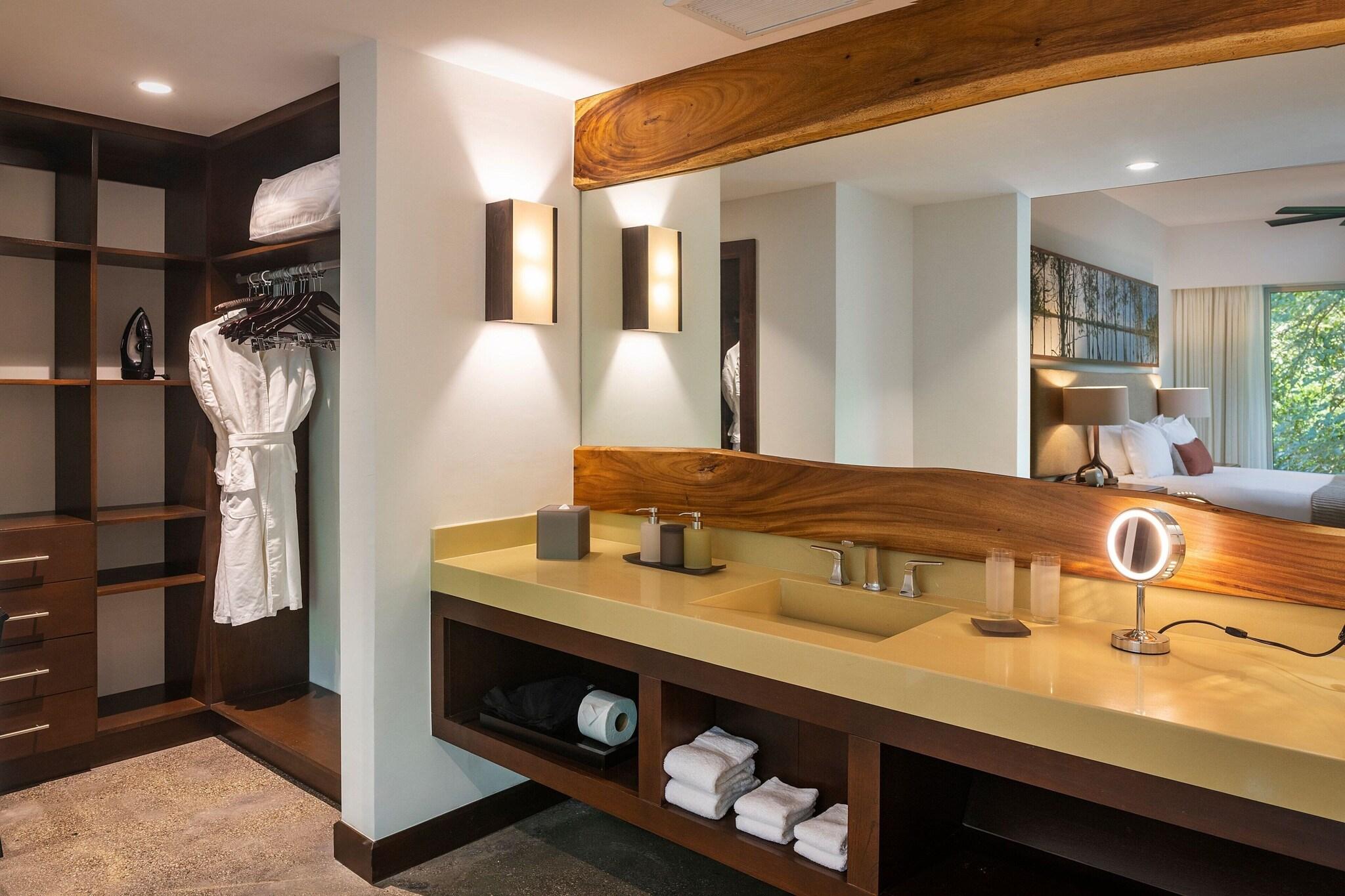 Suite Superior King Bed