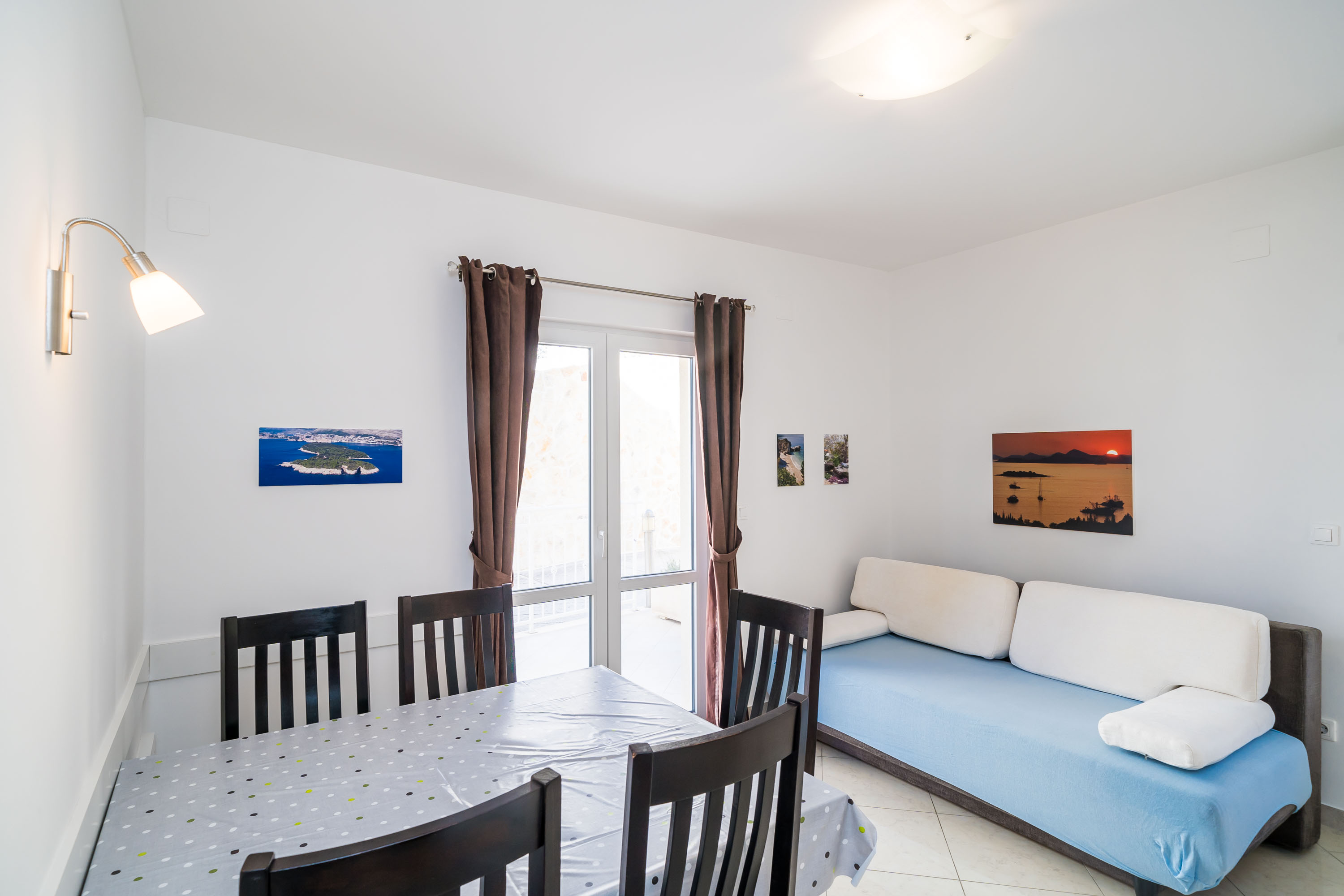 Apartment Two Bedrooms with Terrace