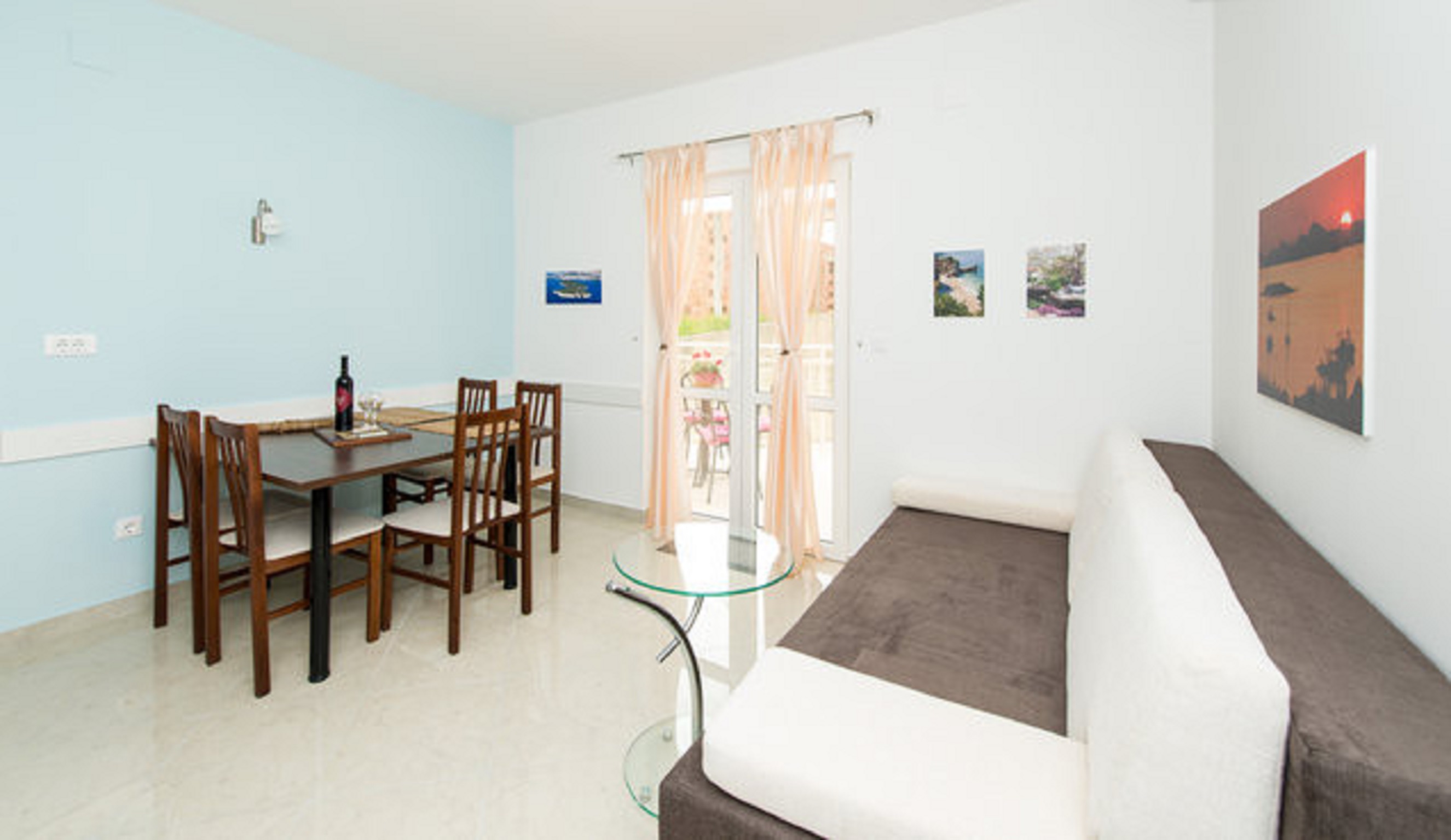 Apartment Two Bedrooms with Terrace