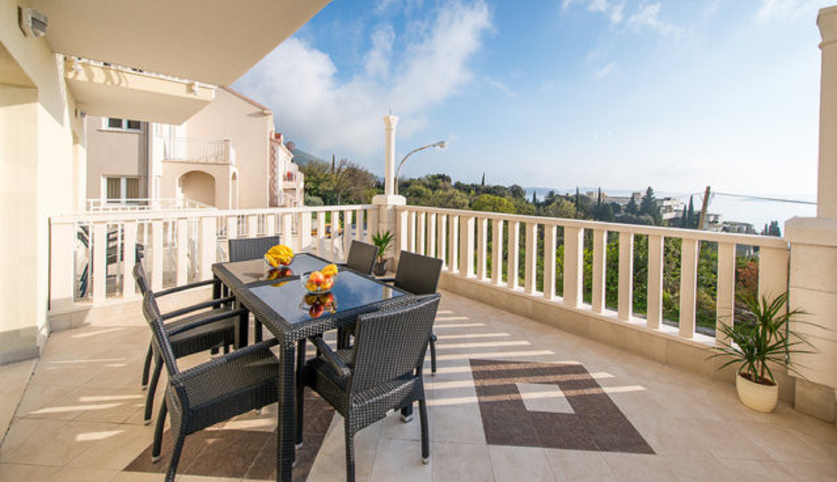 Apartment Two Bedrooms with Terrace