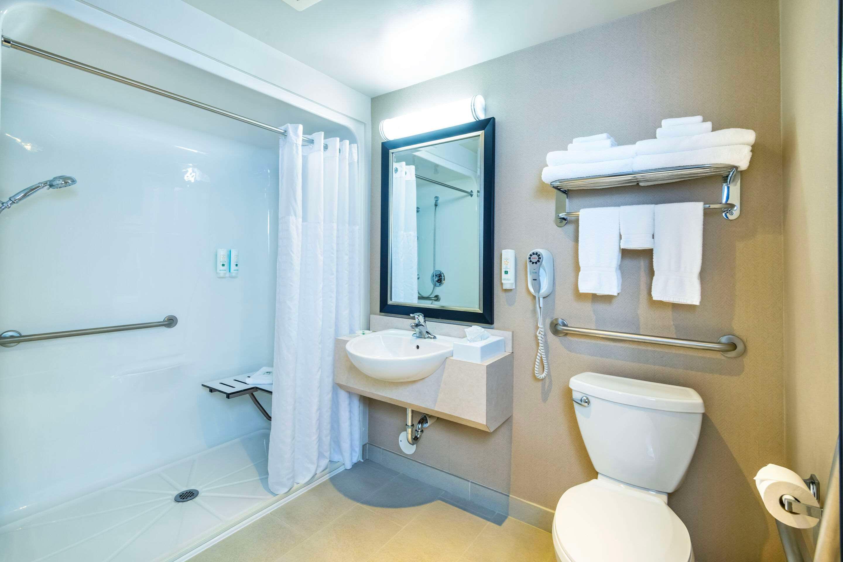 Double Accessible King Size Bed