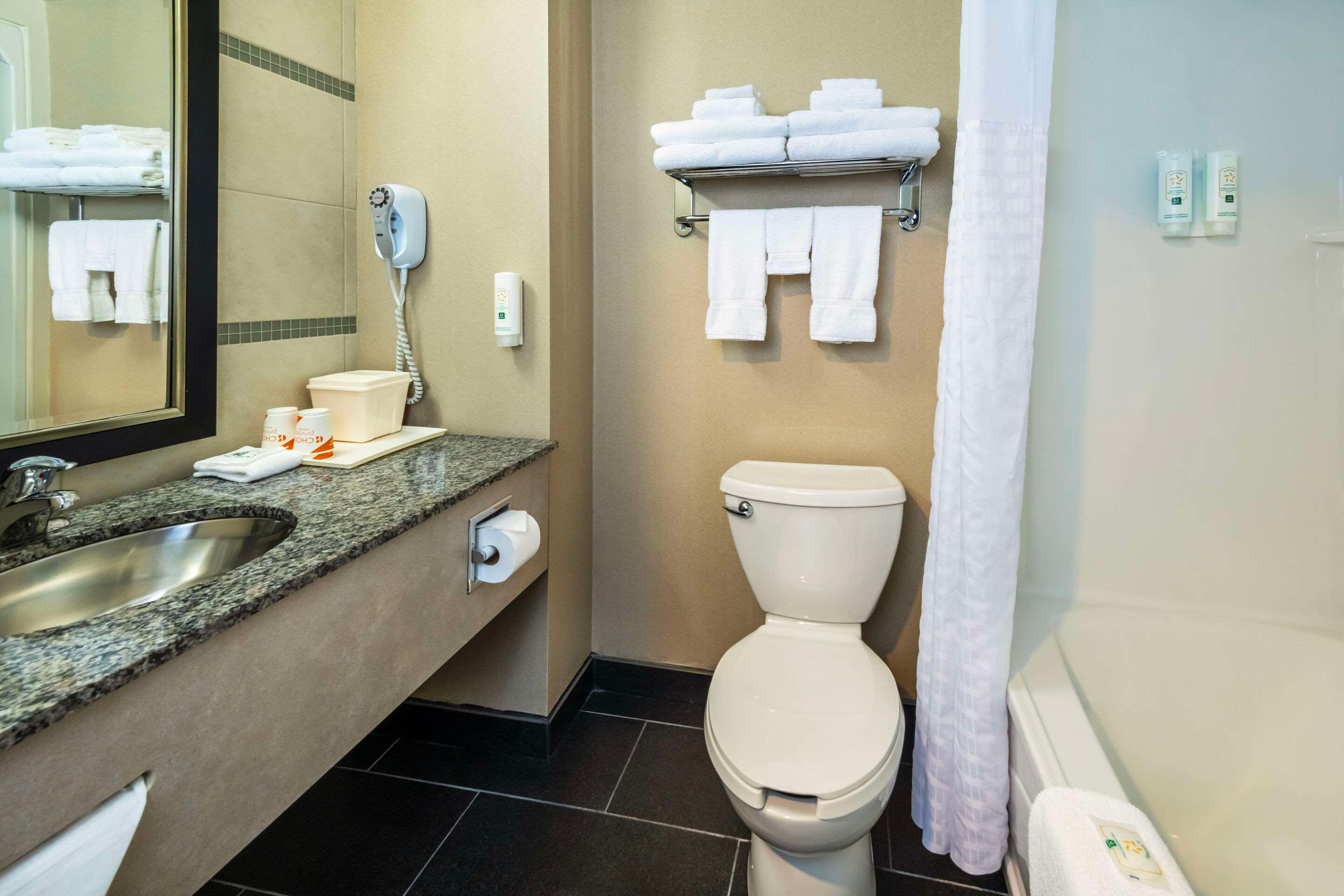 Double King Bed Non Smoking