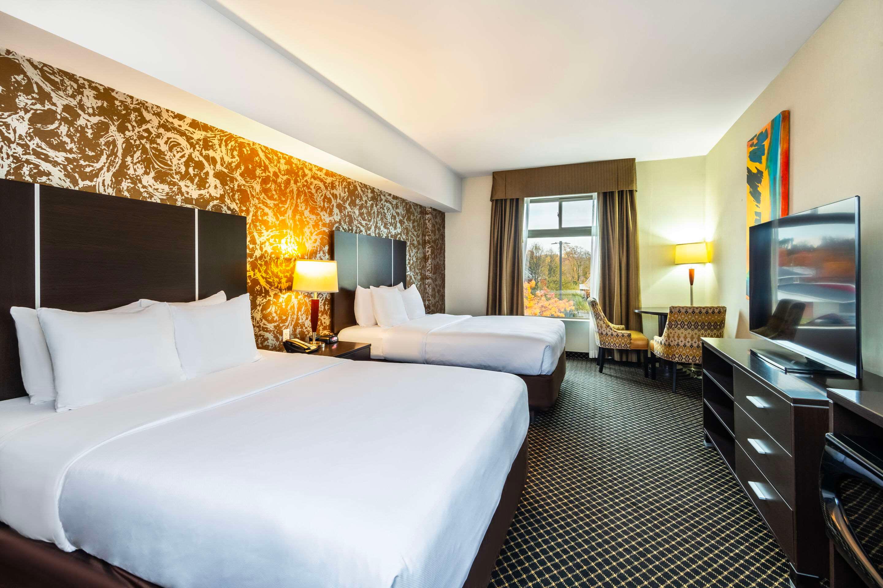 Double Two Queen Beds Non Smoking