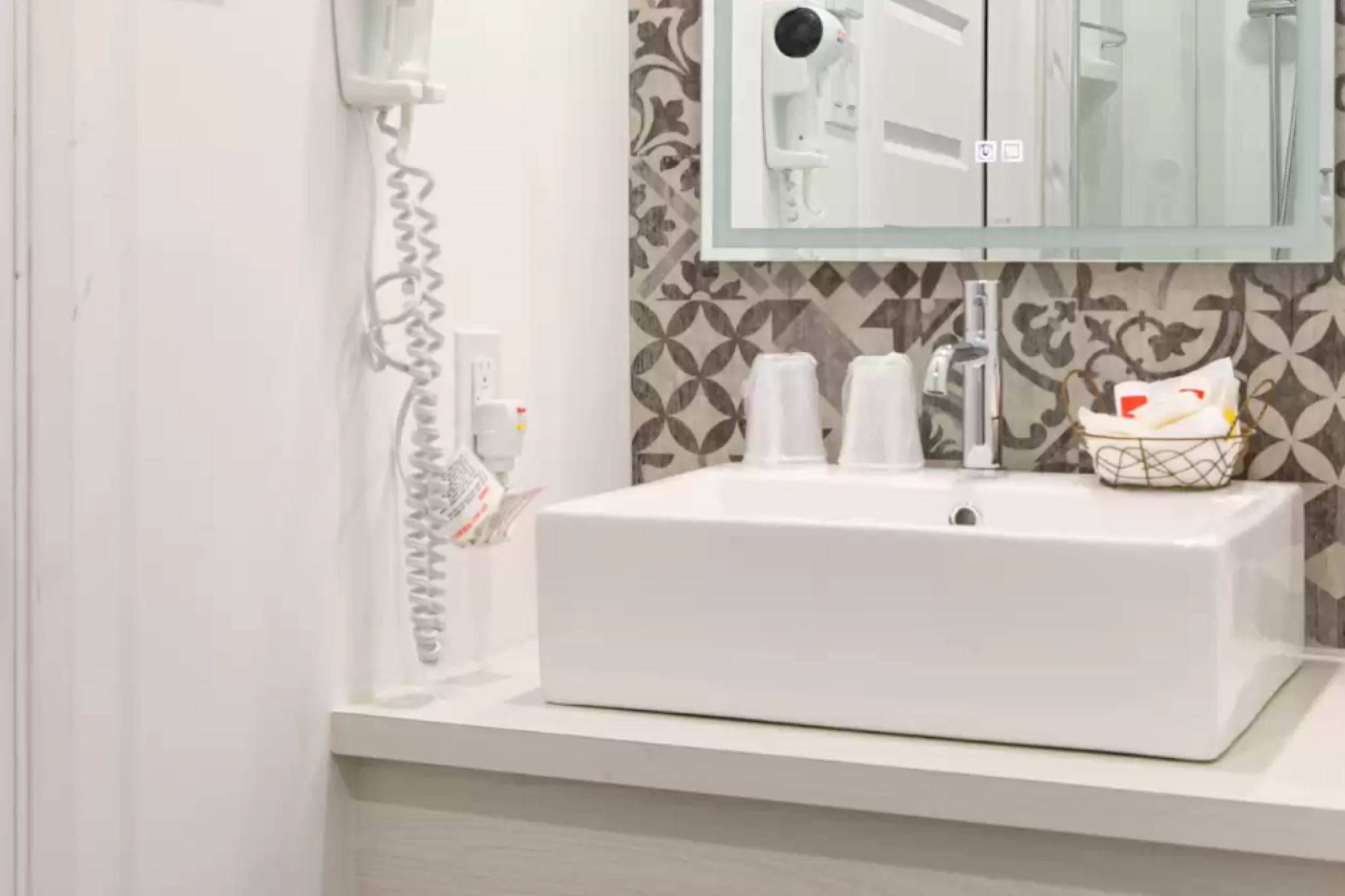 Suite Queen Bed Non Smoking