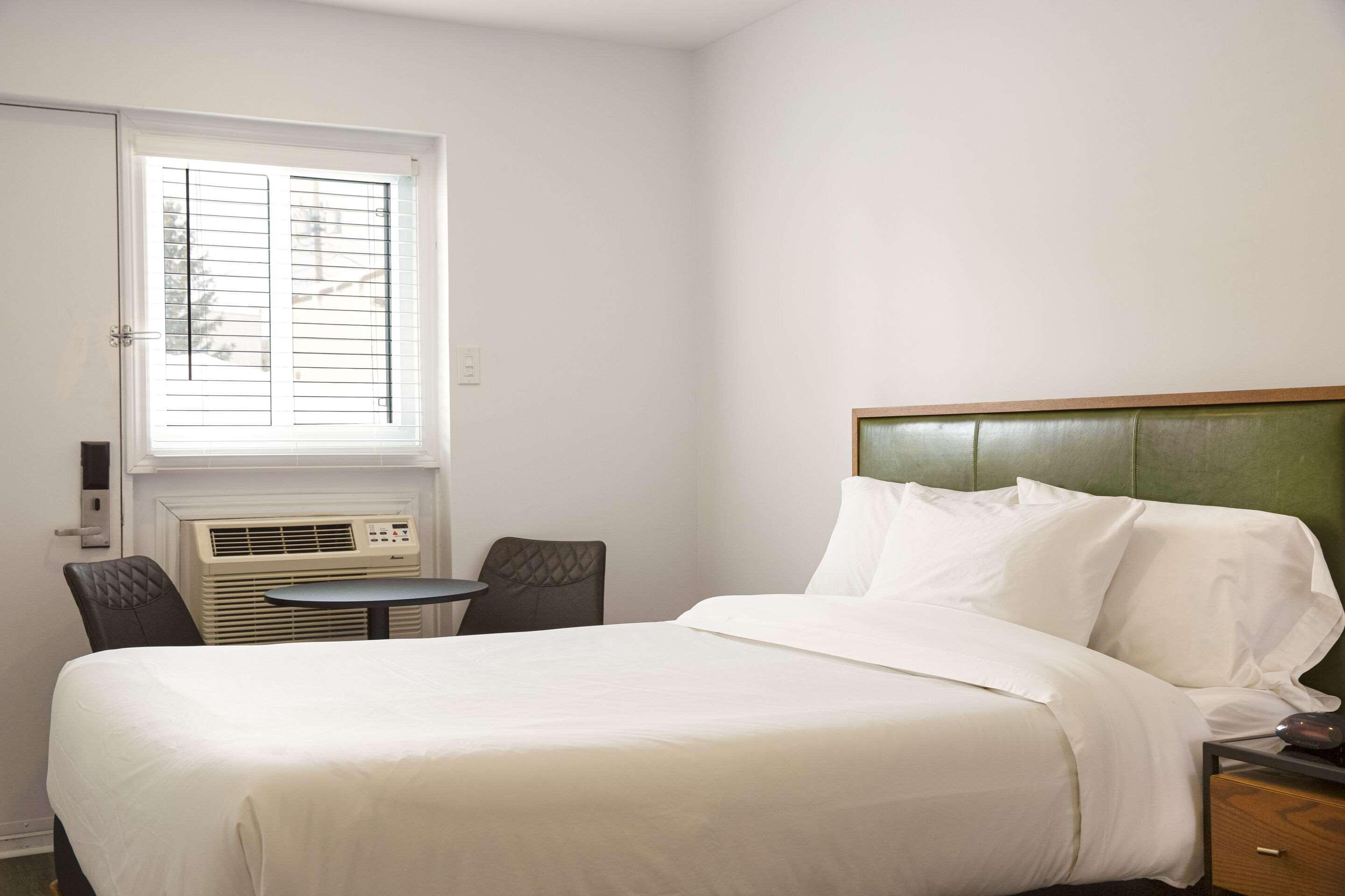 Double Queen Size Bed