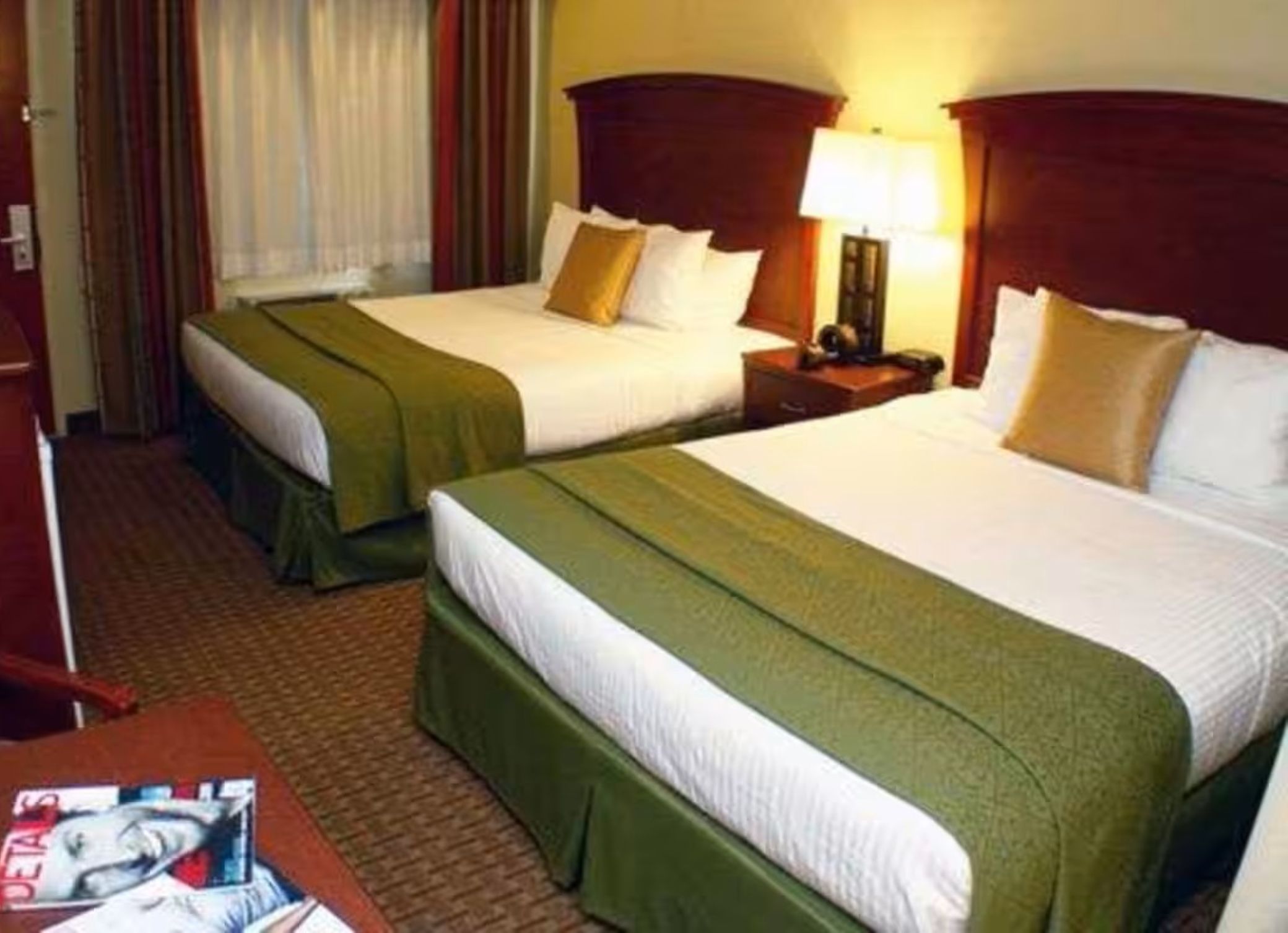 Double Two Queen Beds Non Smoking