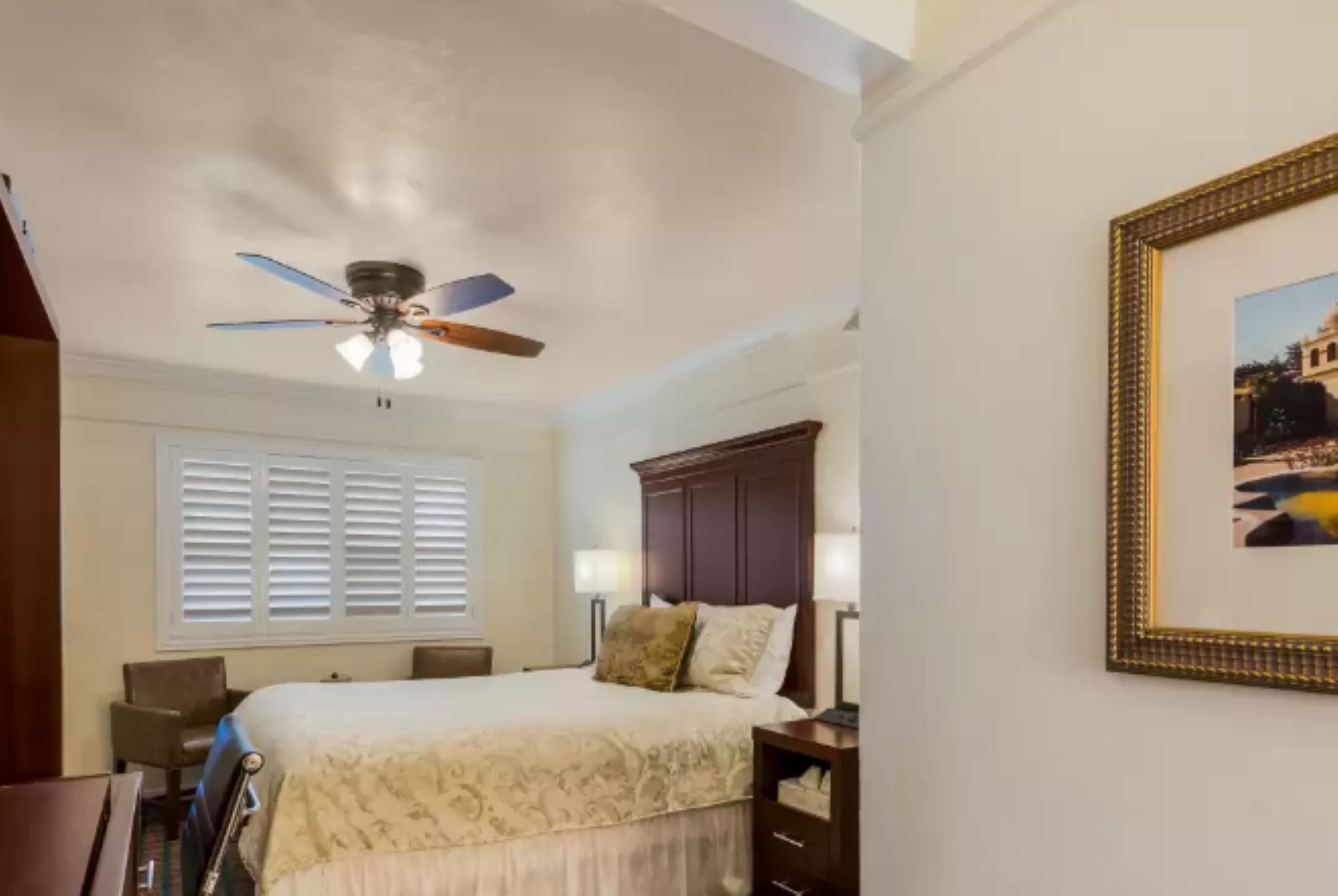 Double Accessible-queen Size Bed