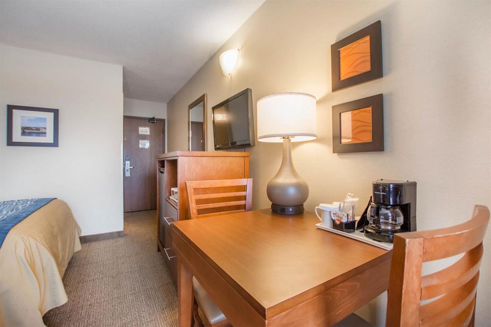 Double Queen Size Bed