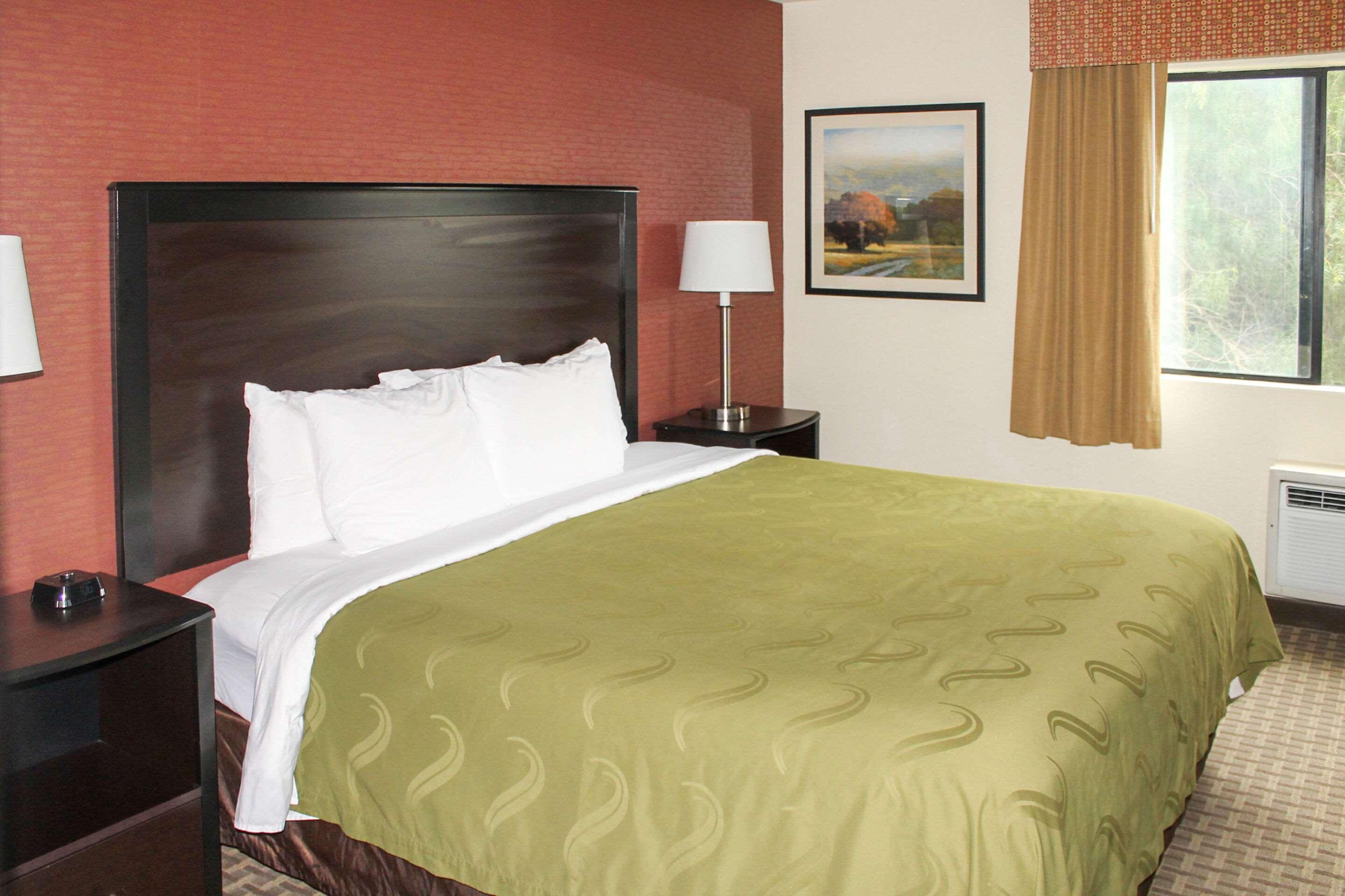 Double Queen Size Bed