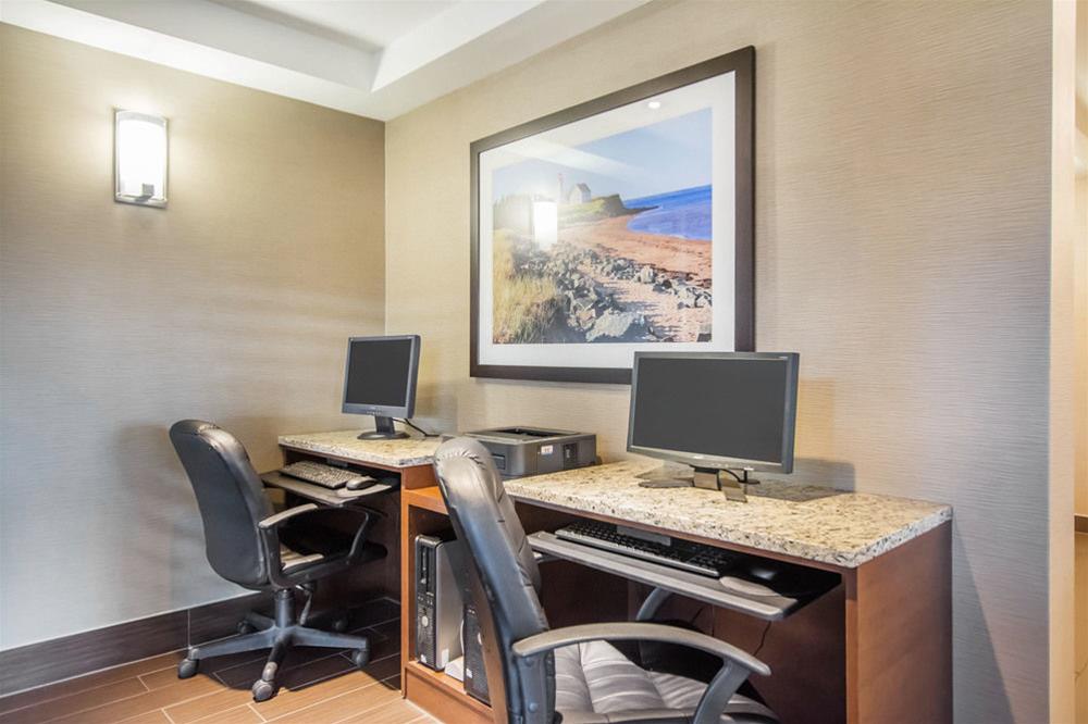 Double Queen Size Bed