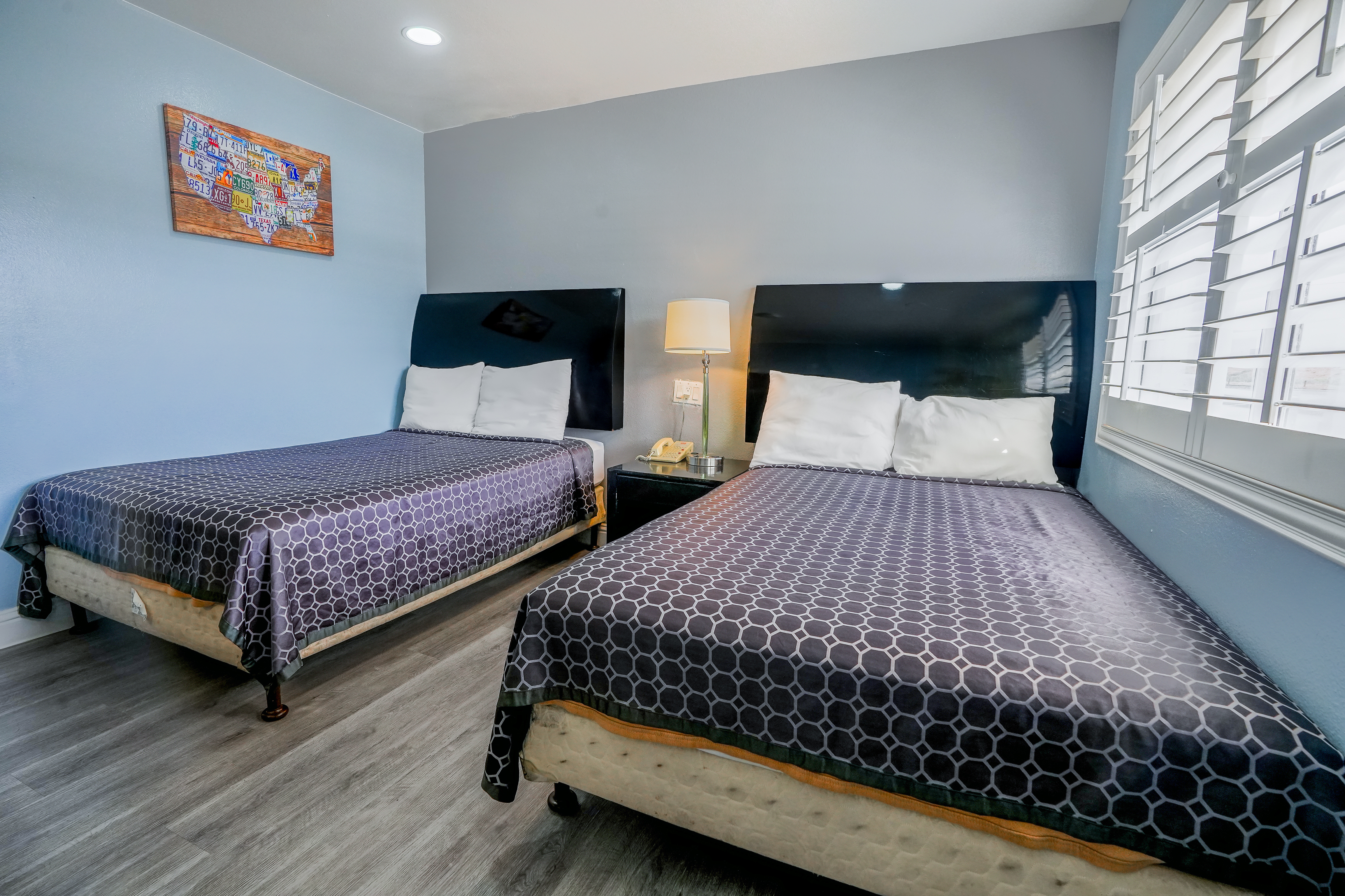 Quadruple Two Double Beds Non Smoking