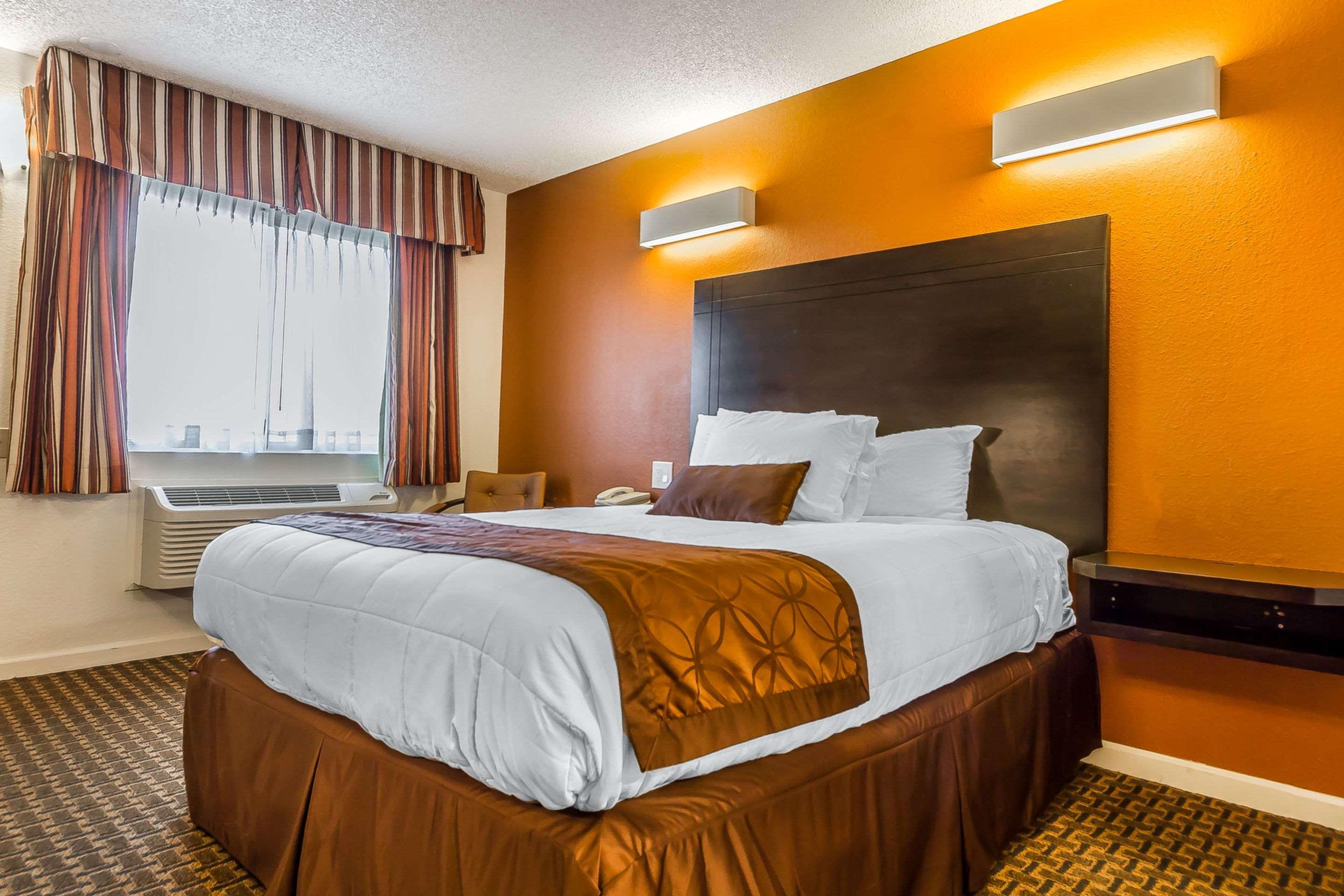 Double Queen Size Bed