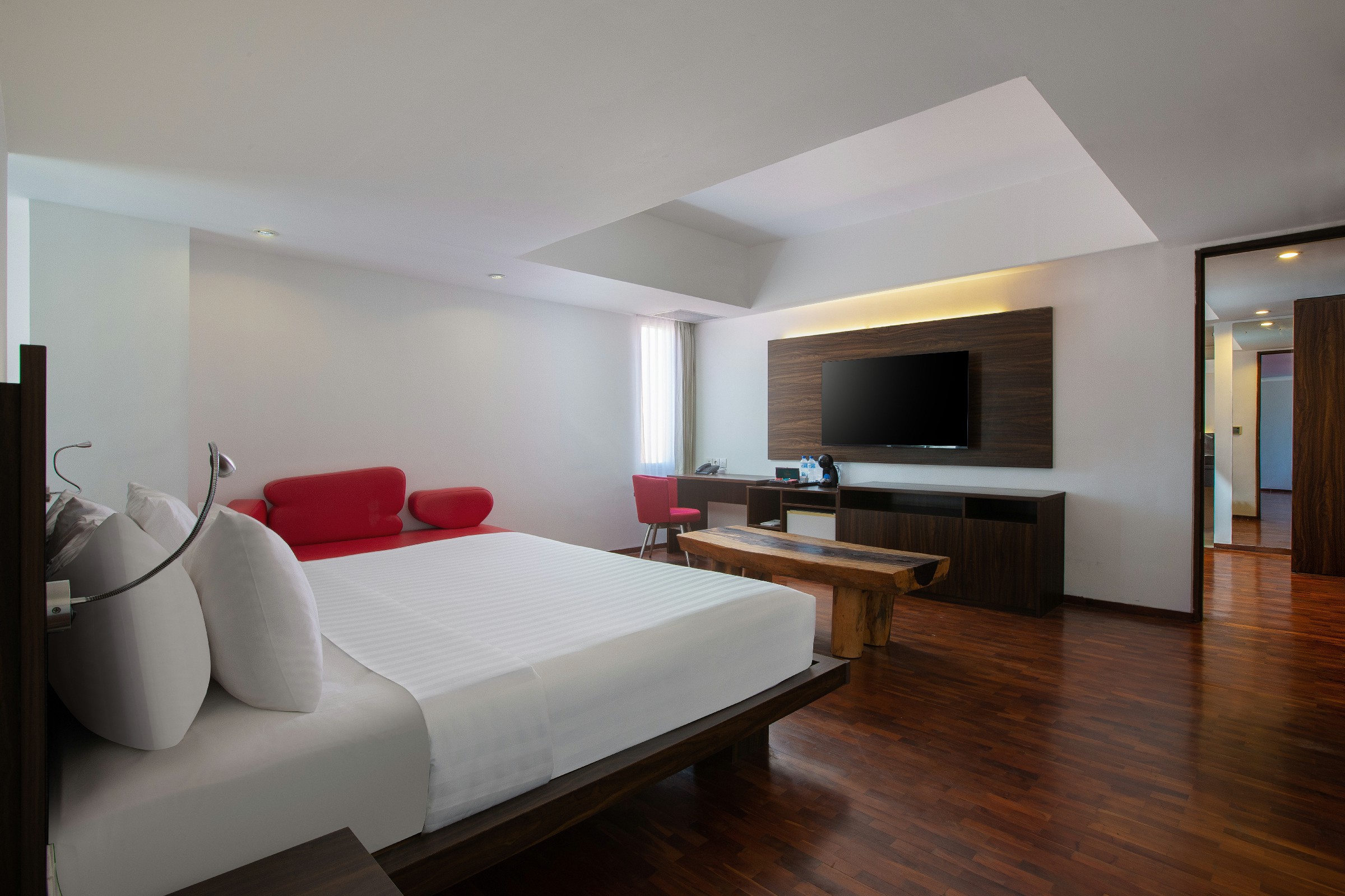 Suite Two Bedrooms