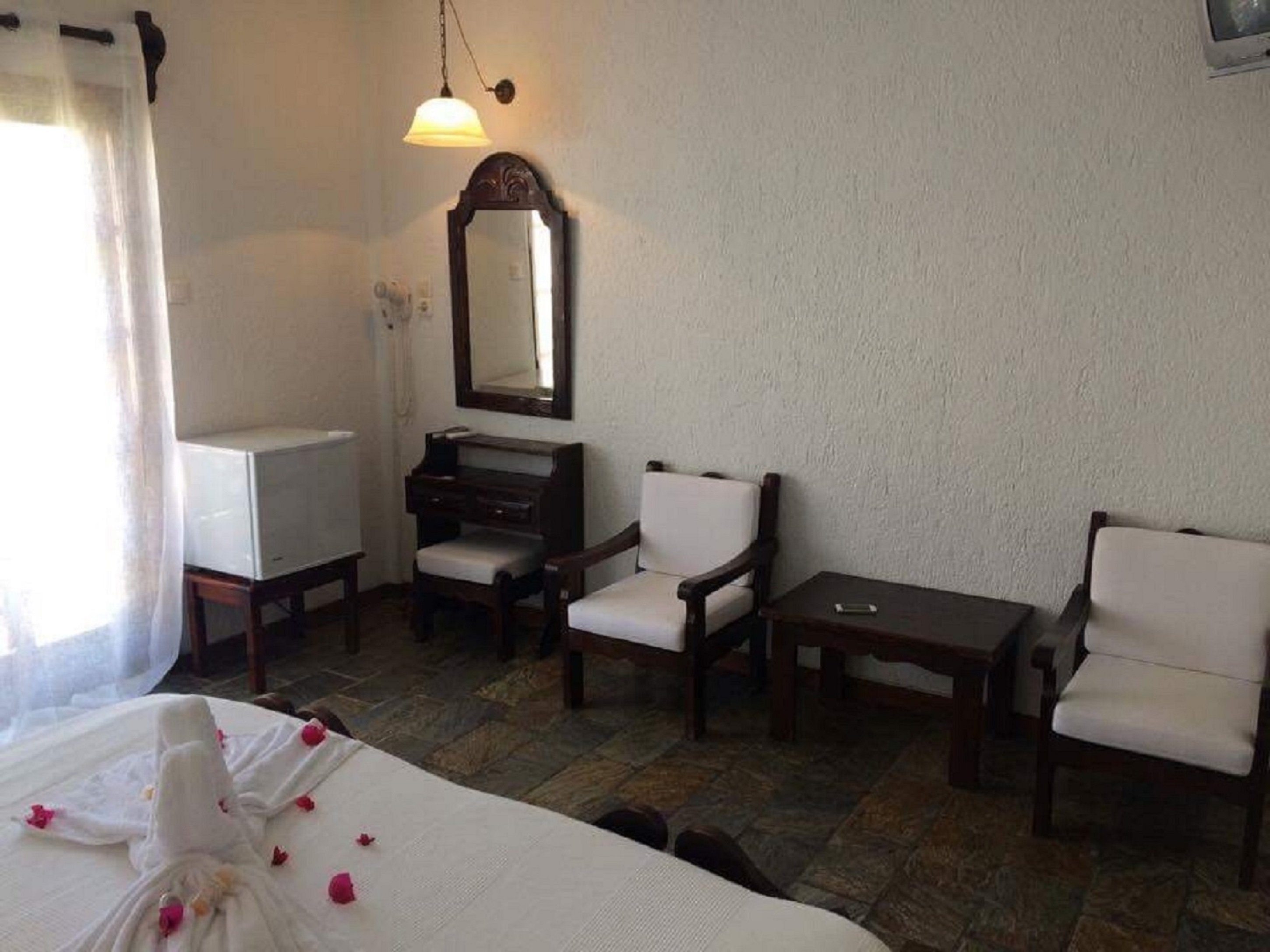 Double or Twin Standard