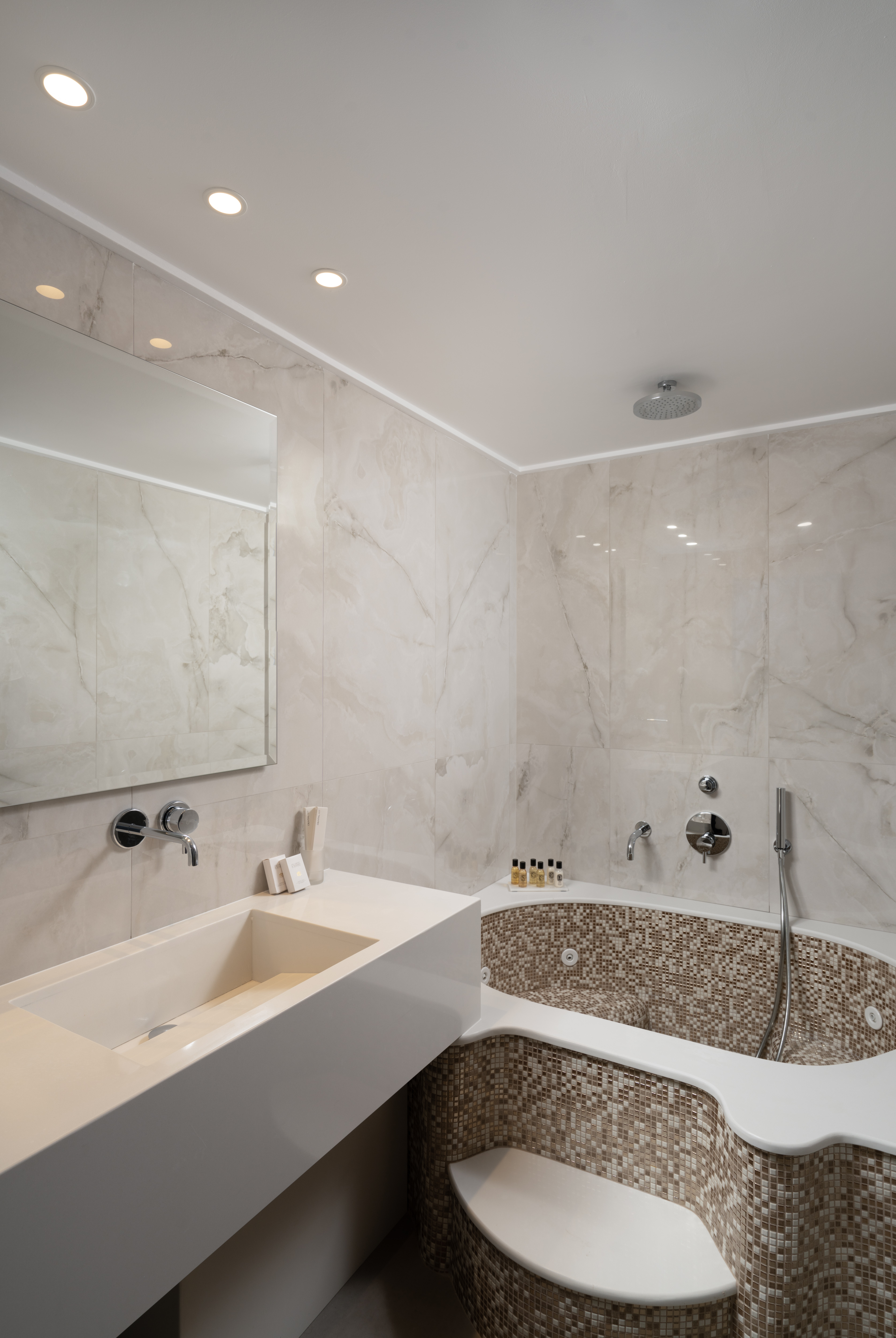 Junior Suite with Jacuzzi