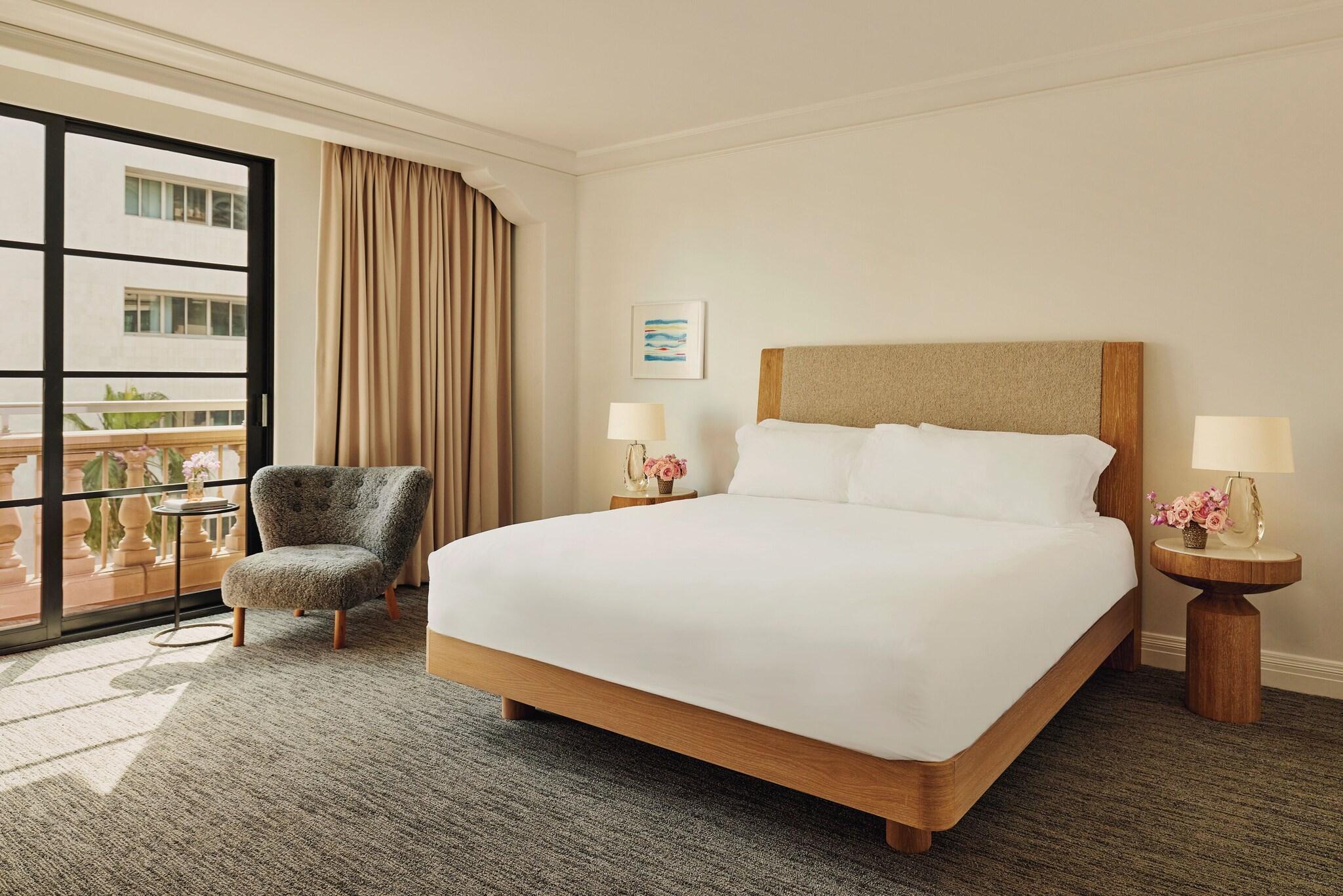 Double Accessible Superior