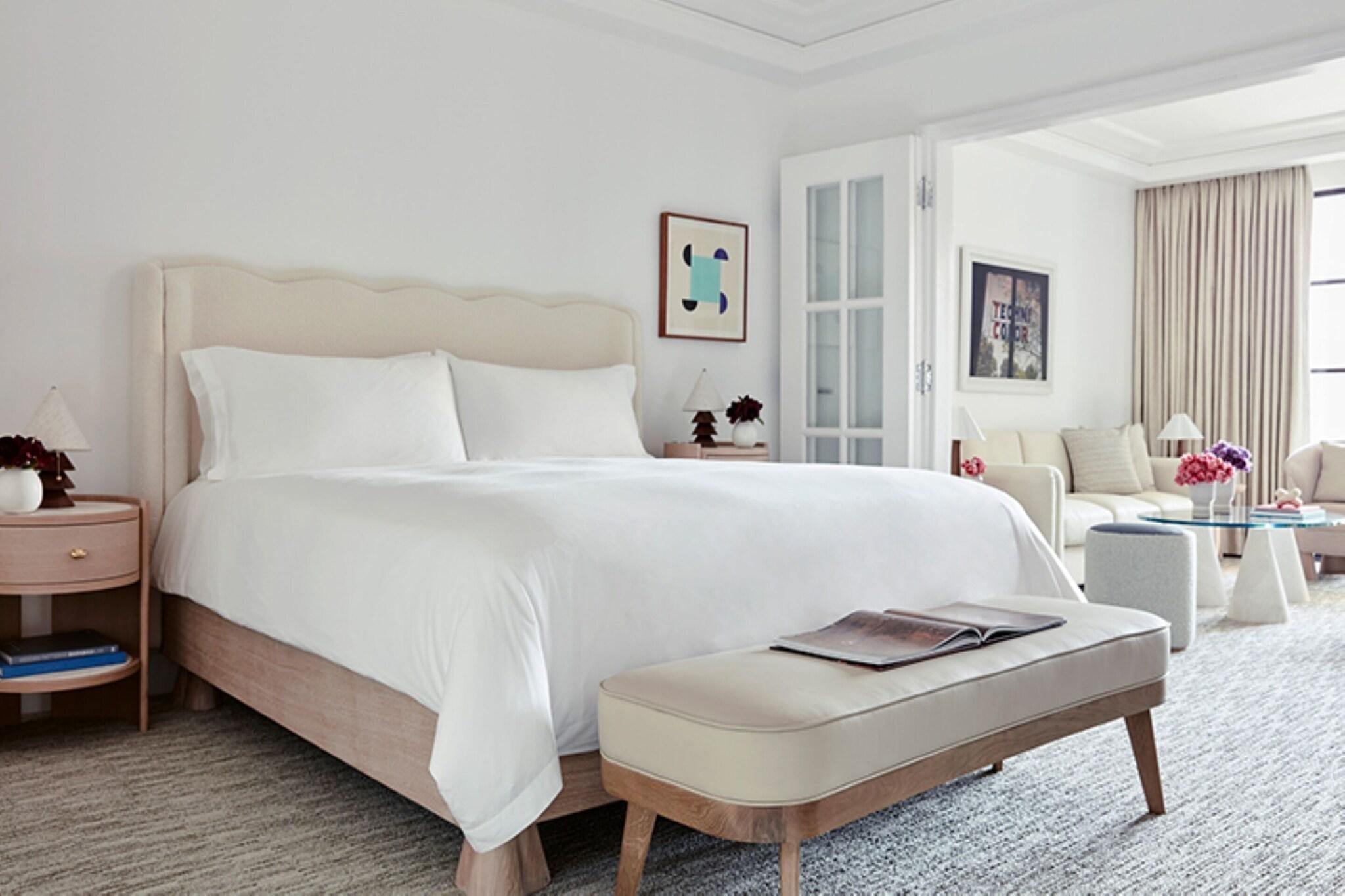 Studio King Size Bed