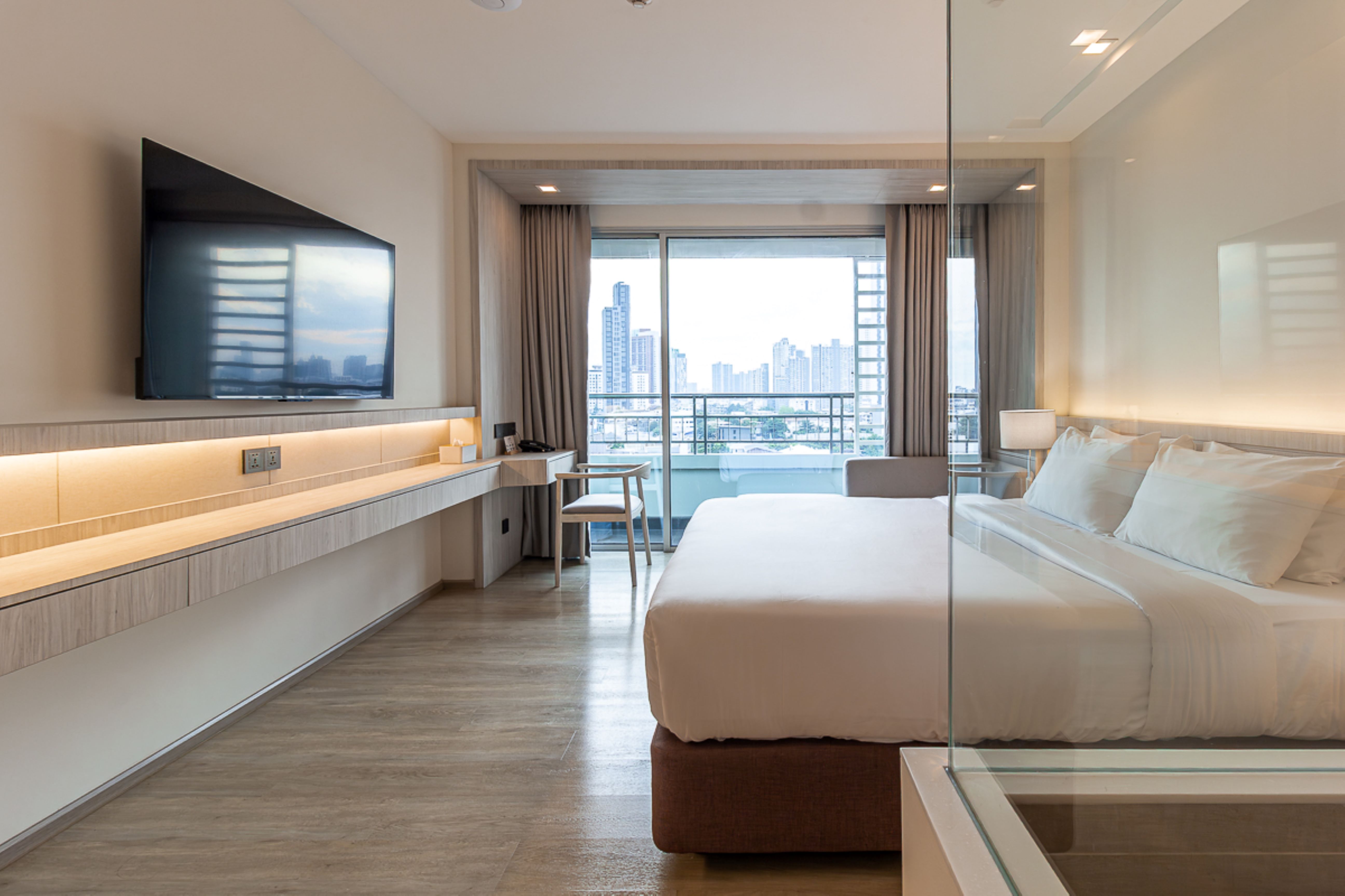 Double or Twin Deluxe with Views
