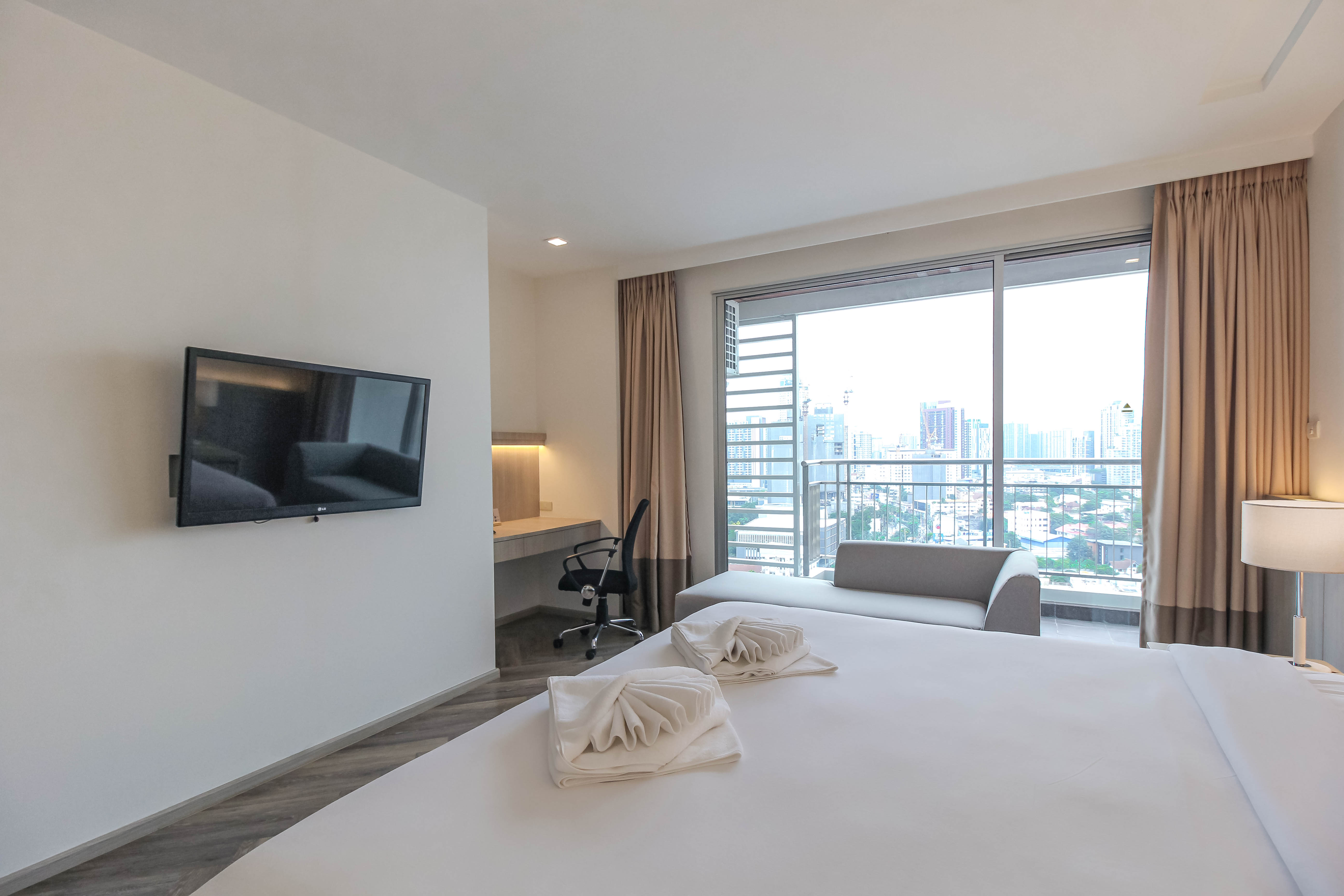 Double or Twin Deluxe with Views