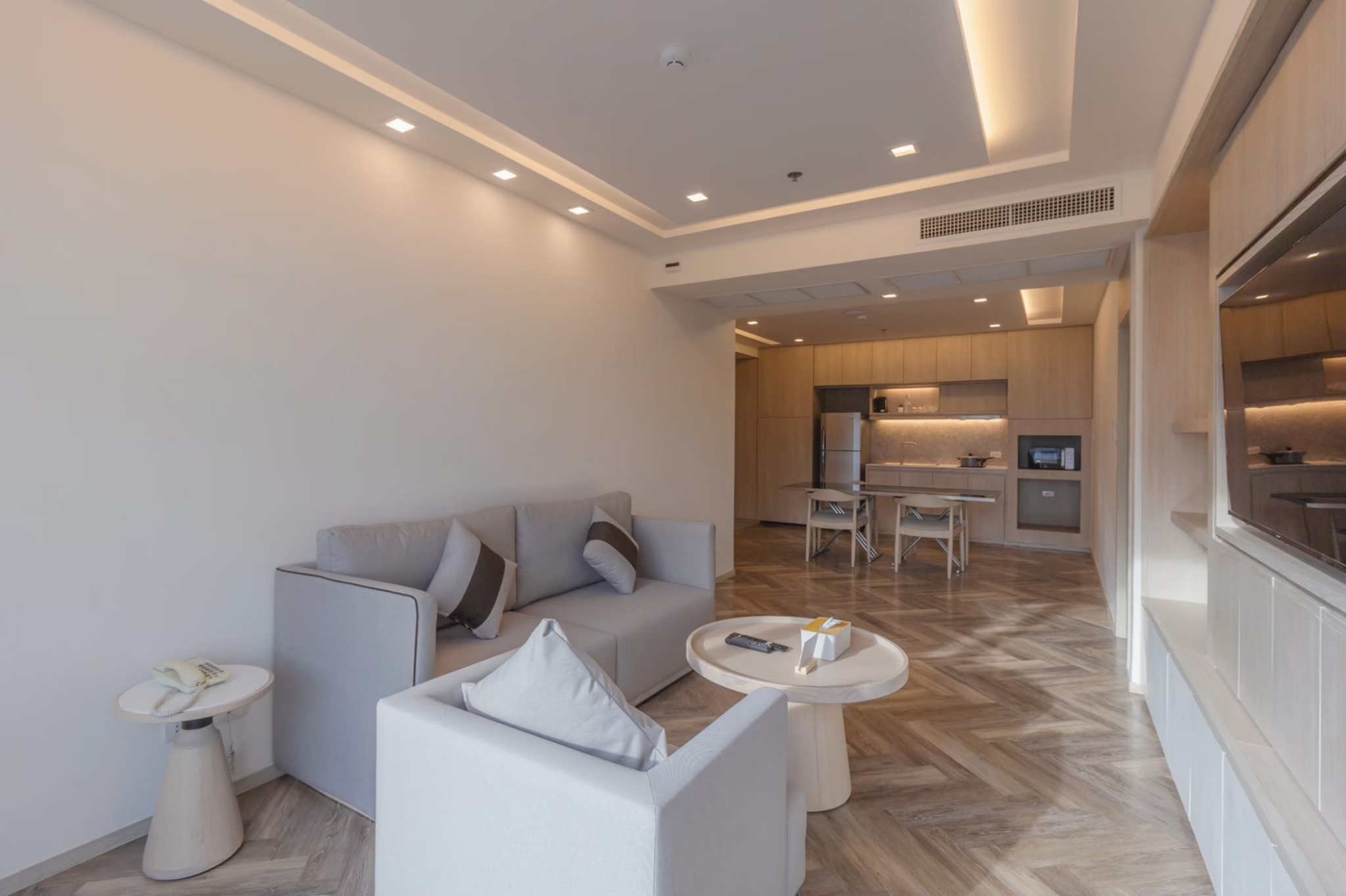 Suite King Bed with Jacuzzi