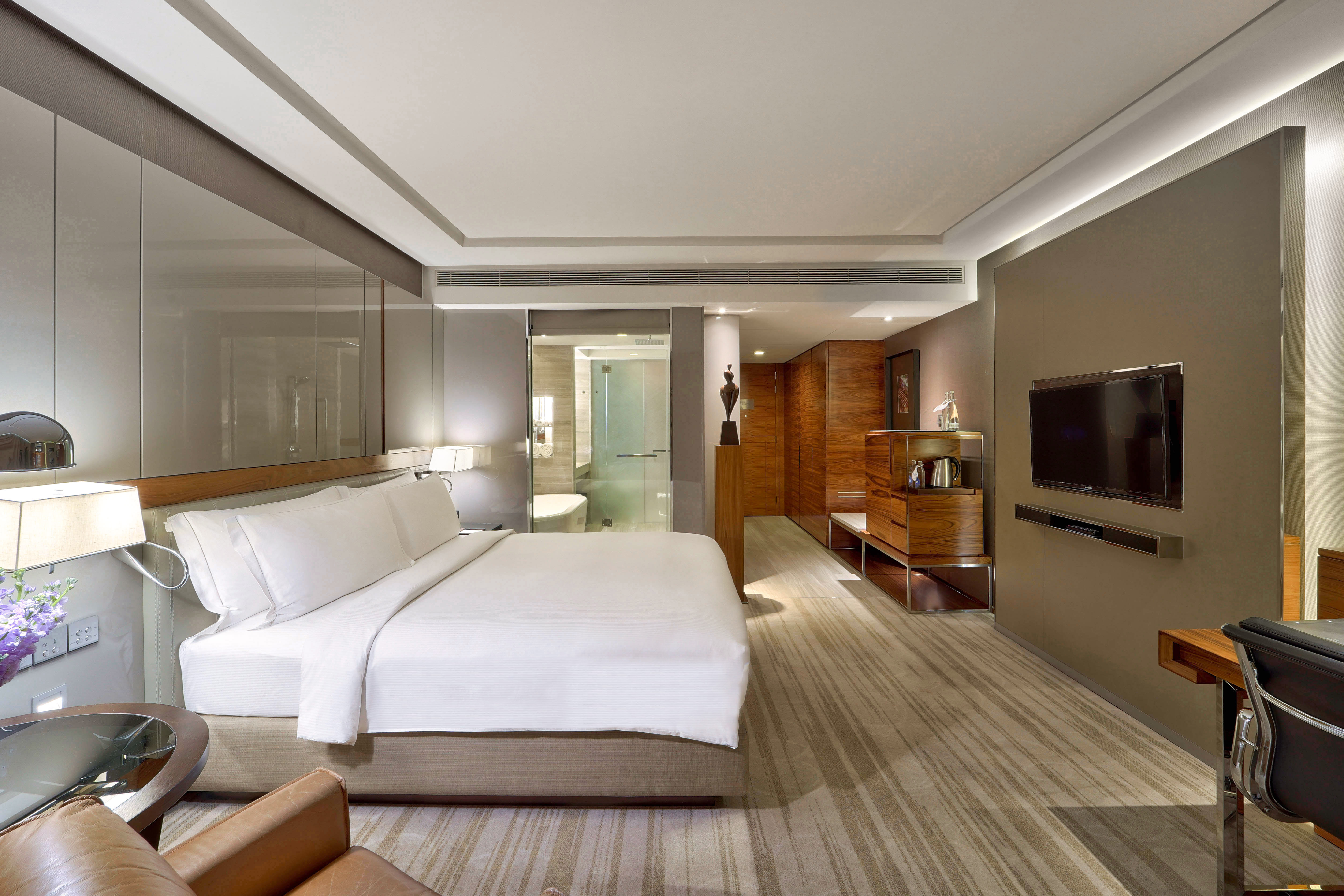 Room Premium King Bed