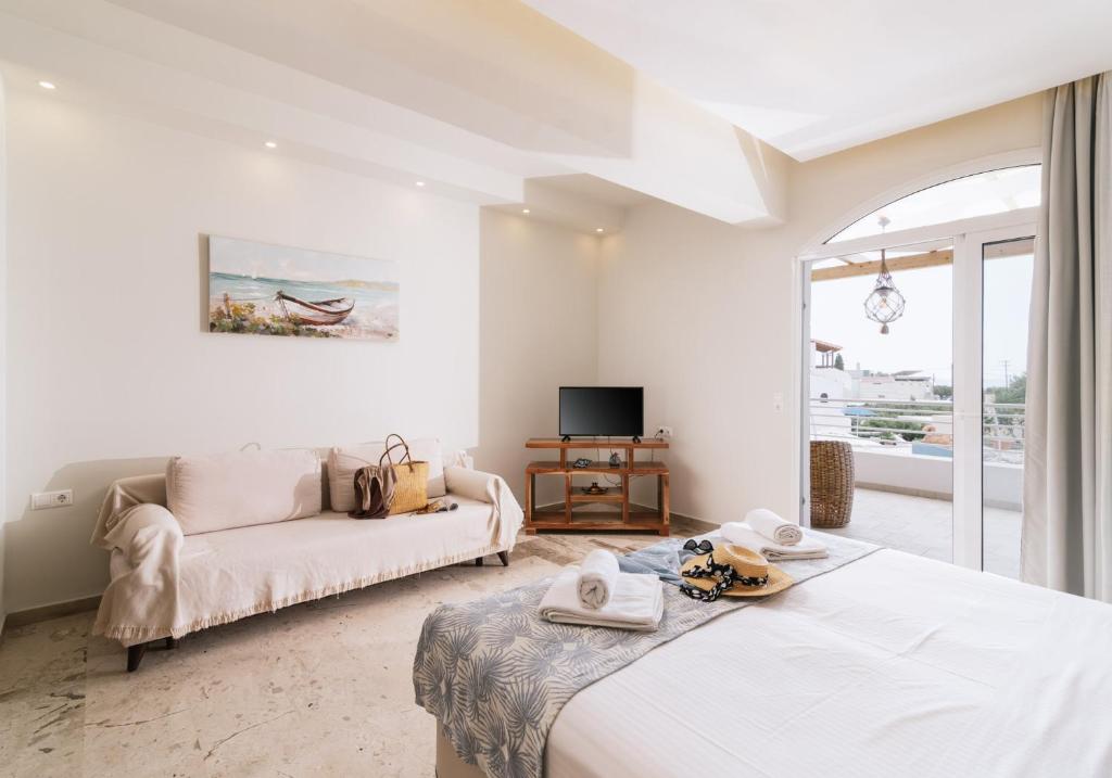 Junior Suite Pool View