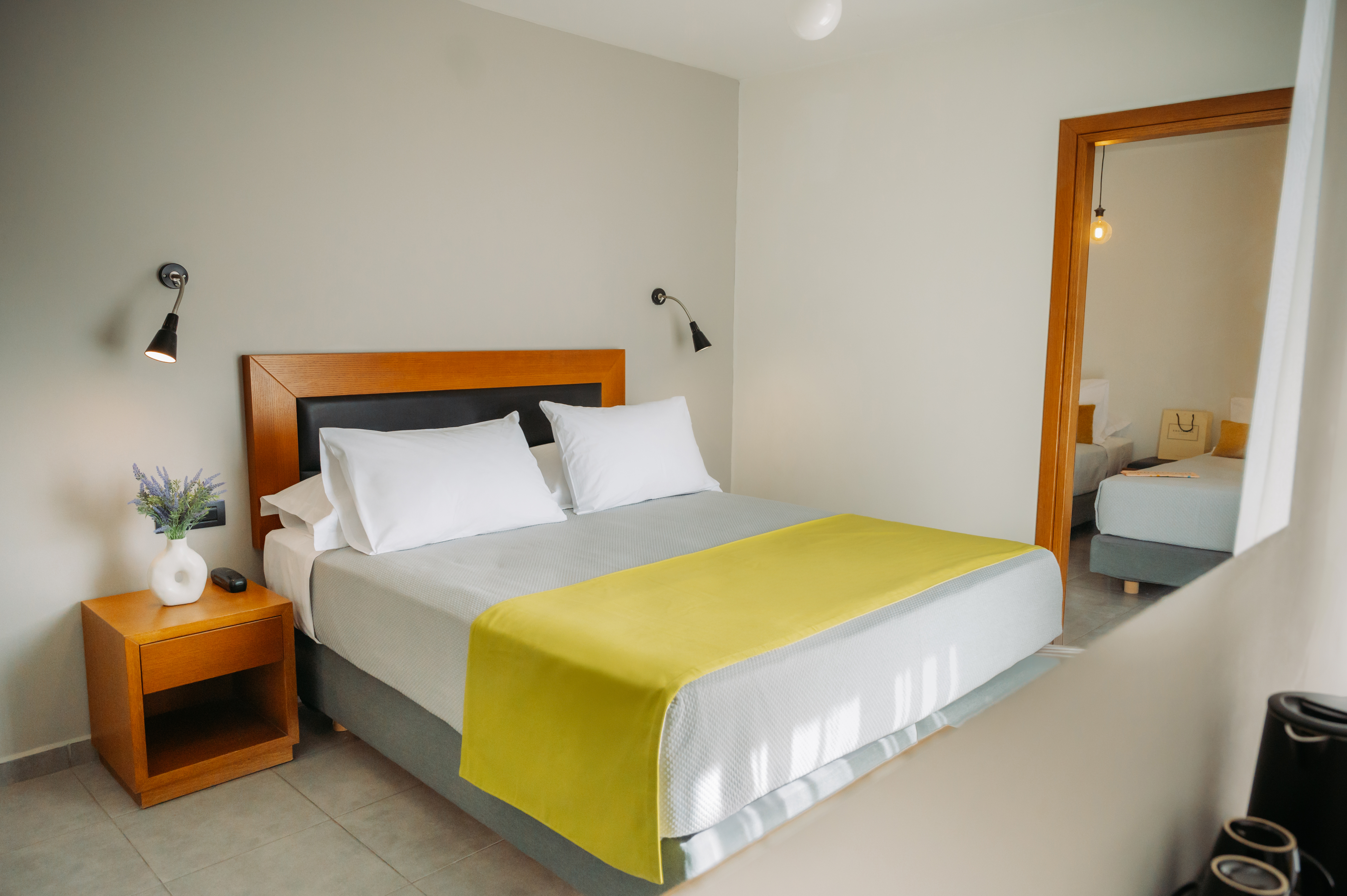 Quadruple Non Smoking