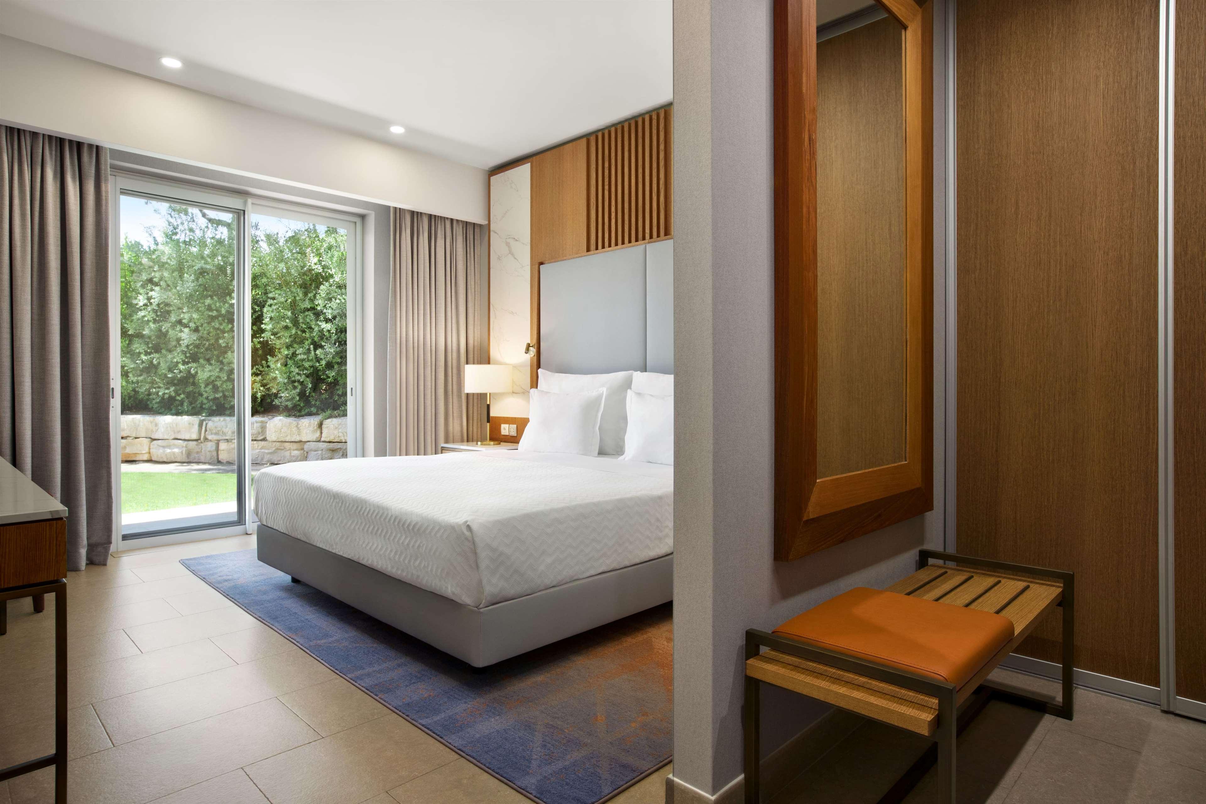 Suite One Bedroom Accessible