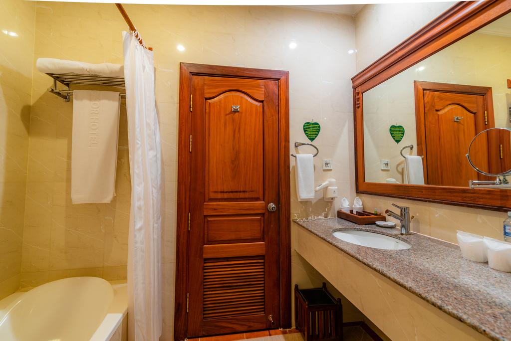 Double or Twin Superior