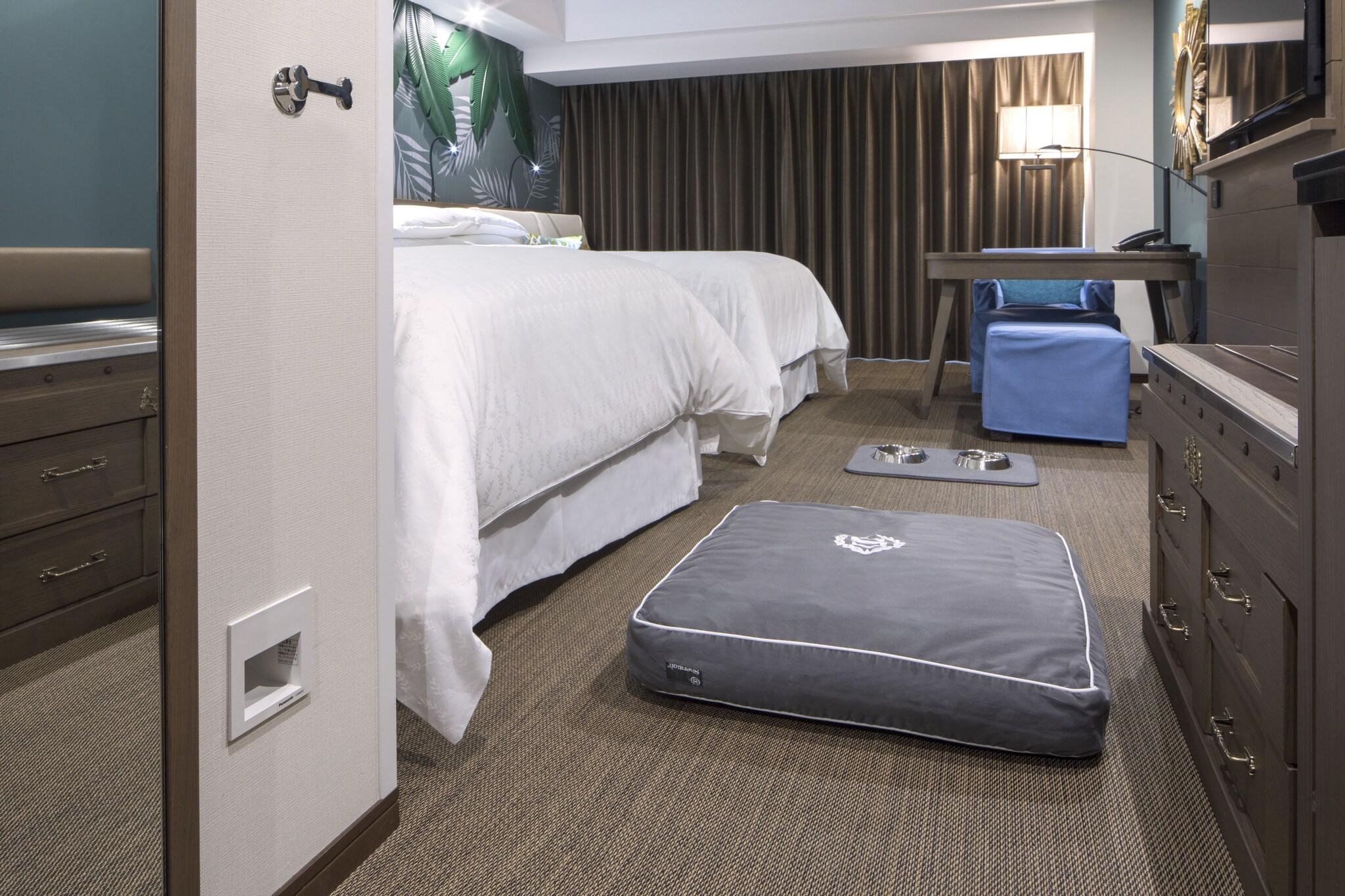 Quadruple Two Double Beds