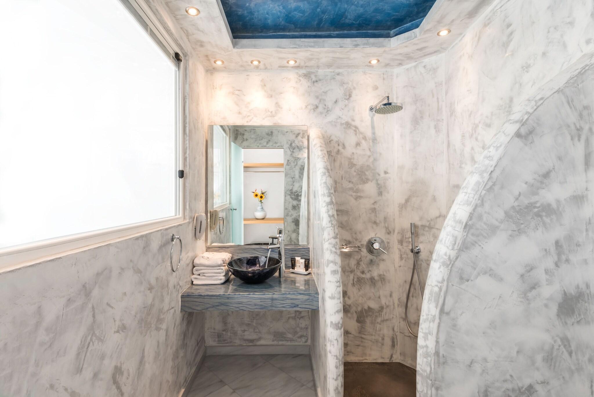 Studio with Private Pool