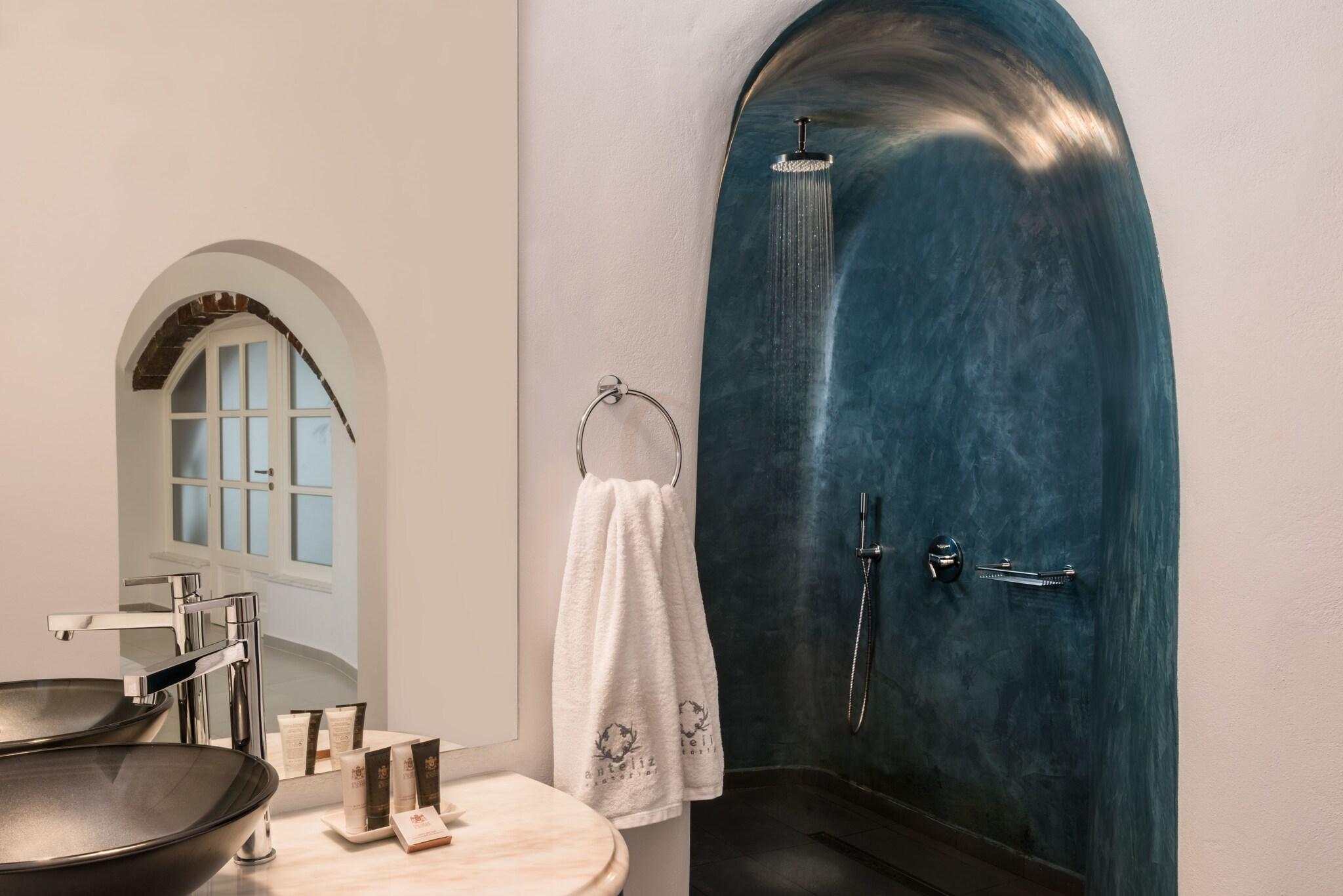 Villa Three Bedrooms with Private Pool