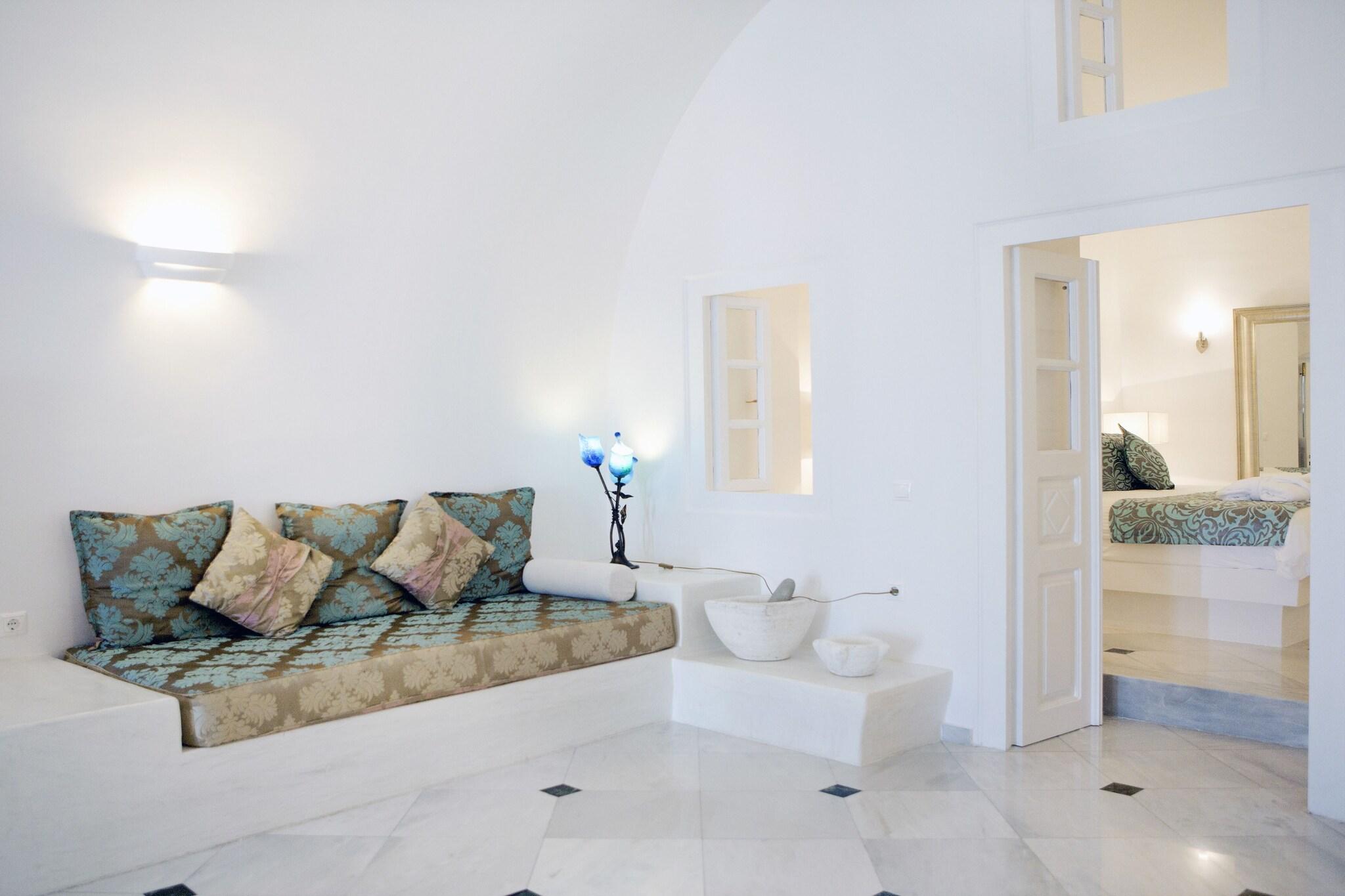 Suite Queen Size Bed