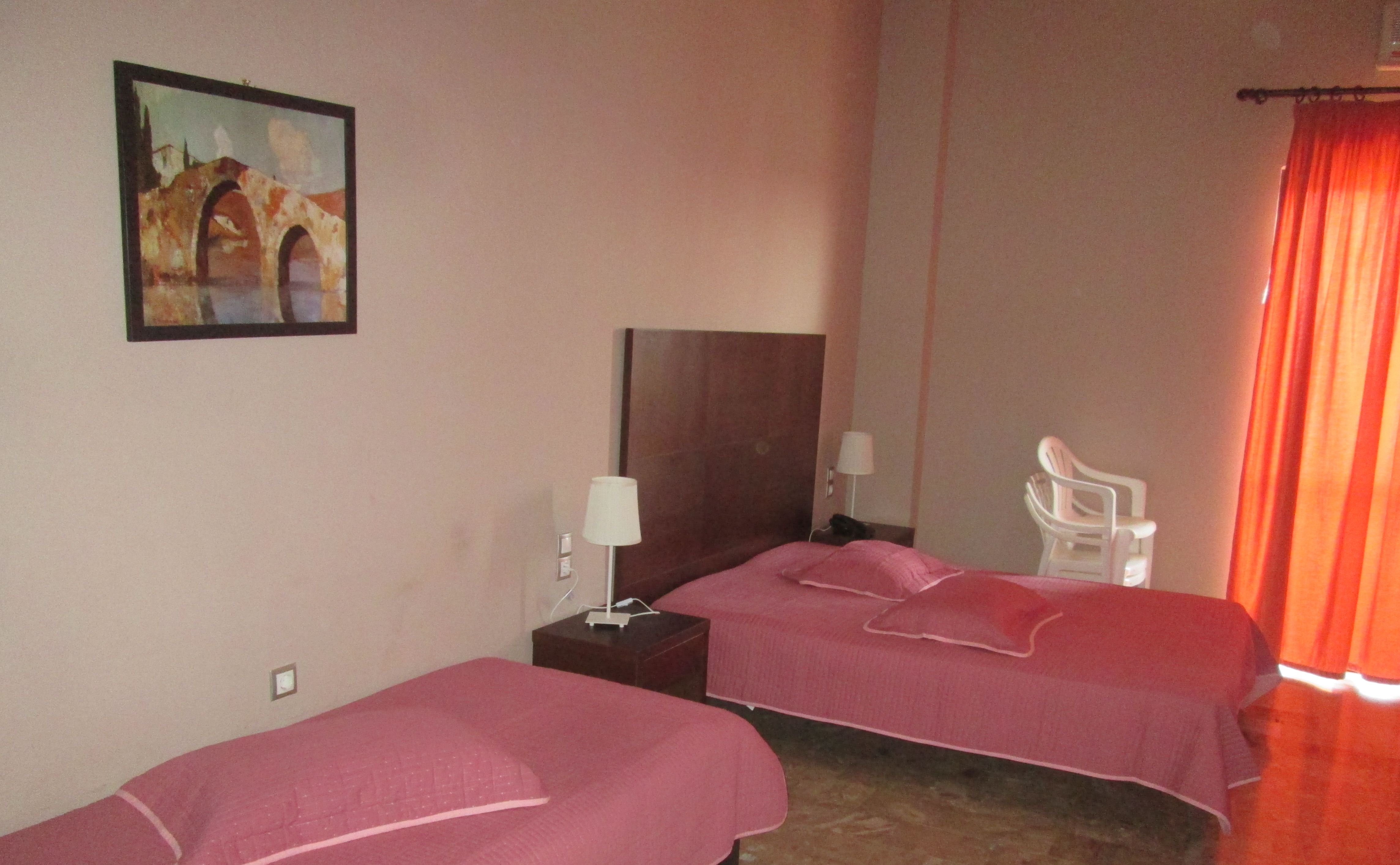 Double or Twin Standard