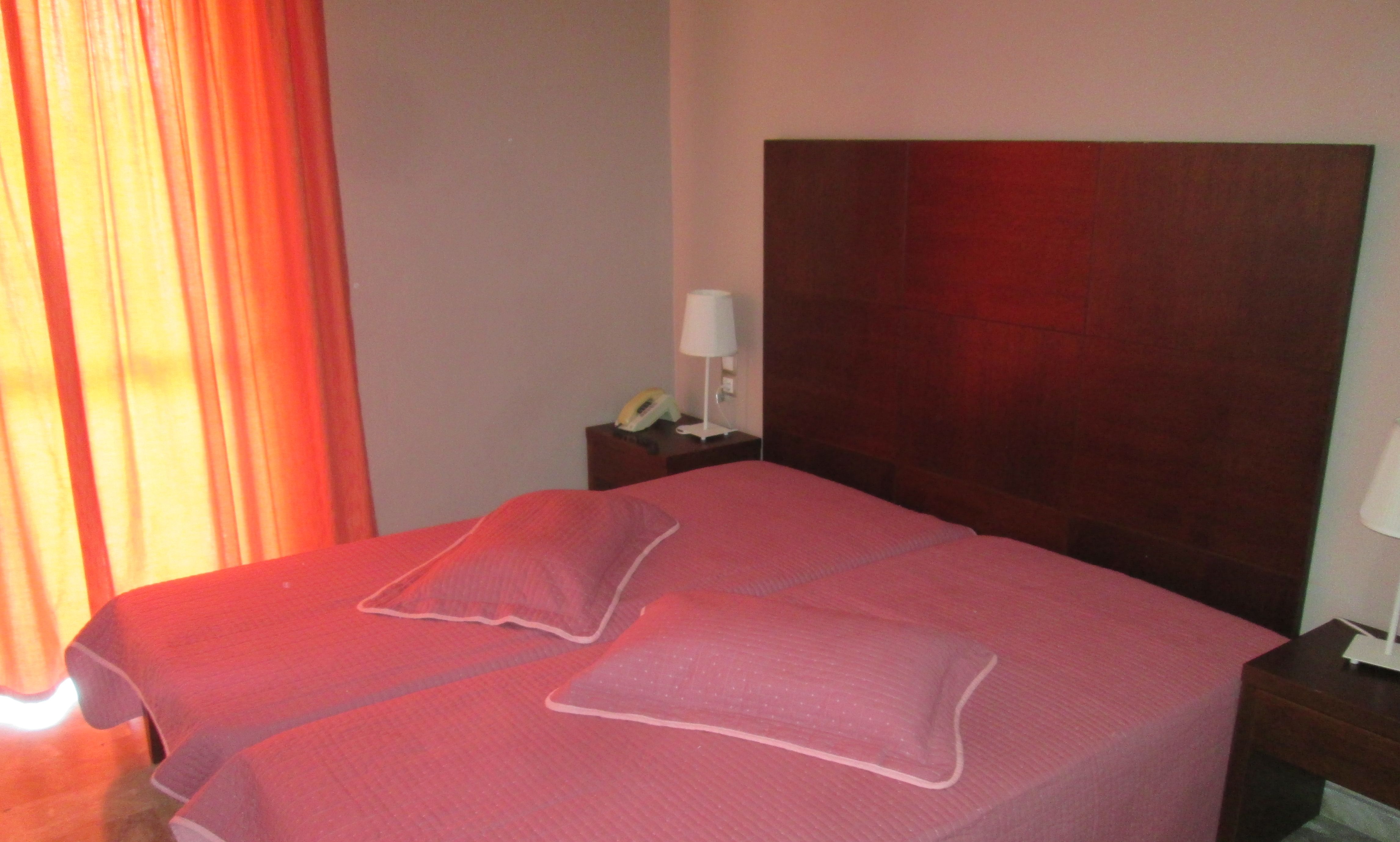 Double or Twin Standard