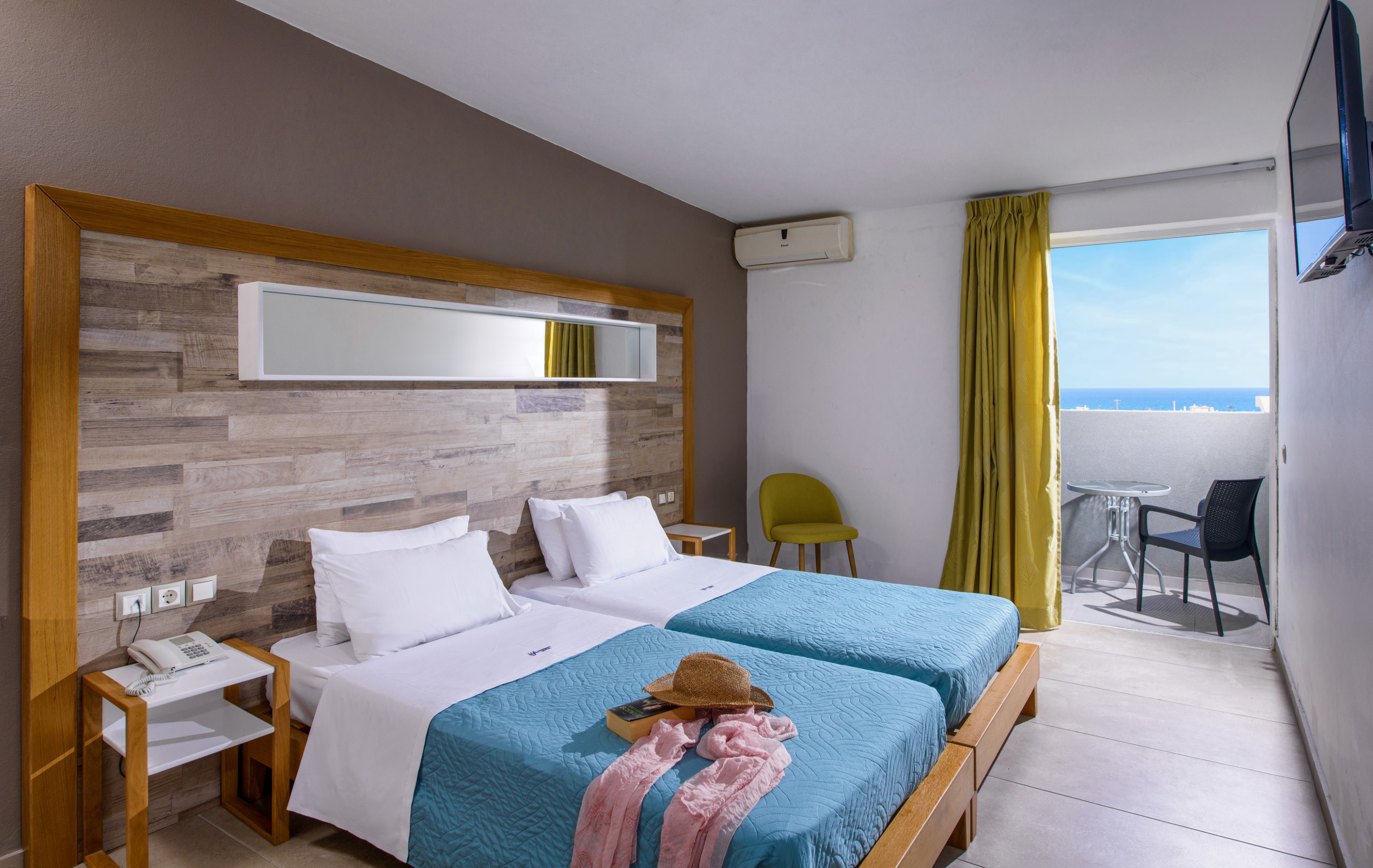 Double or Twin Standard