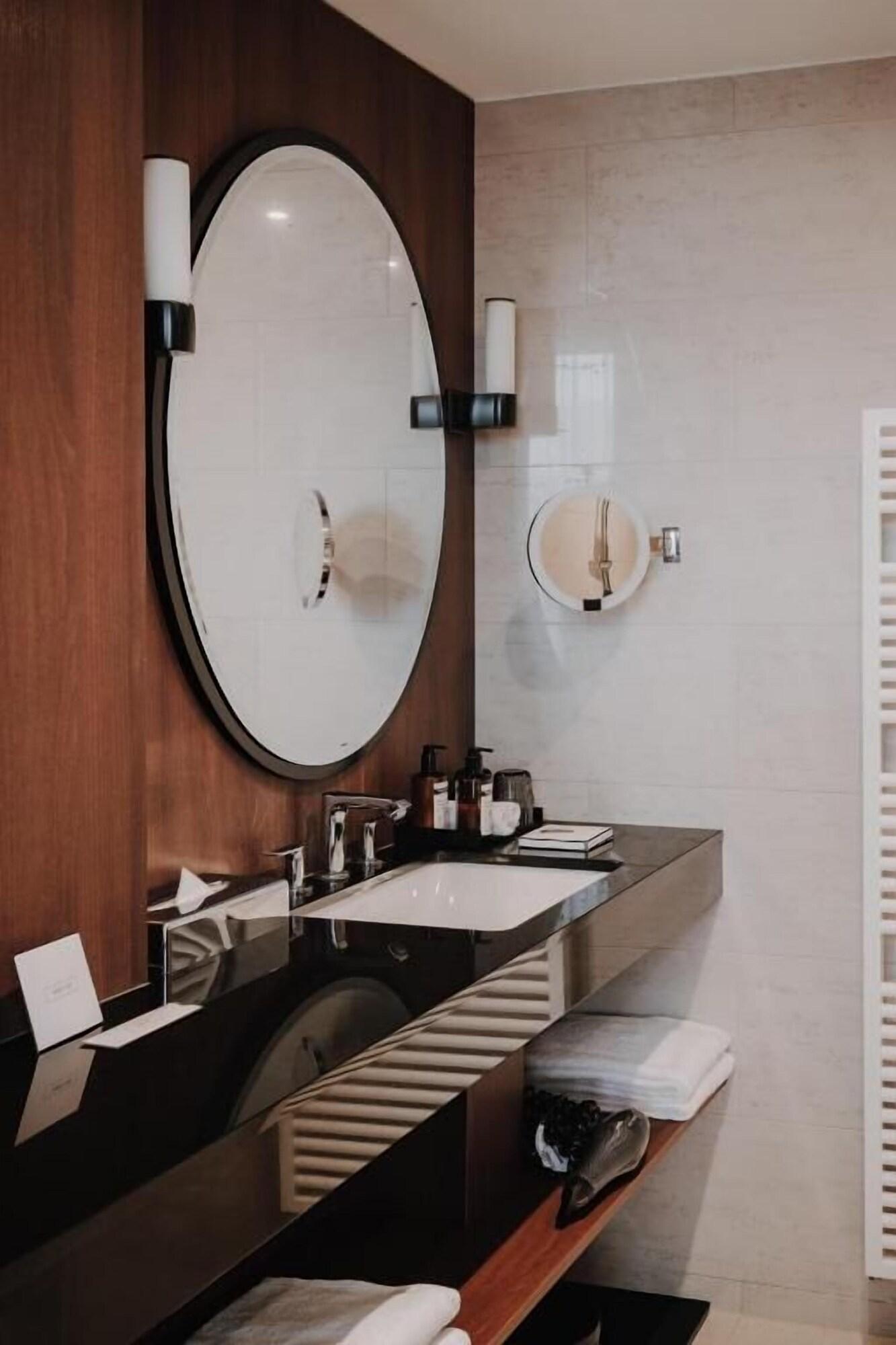 Junior Suite with Double Bed