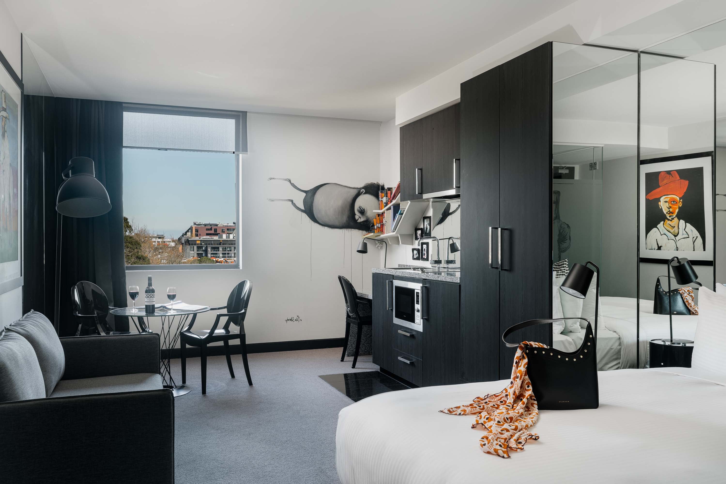 Studio King Size Bed