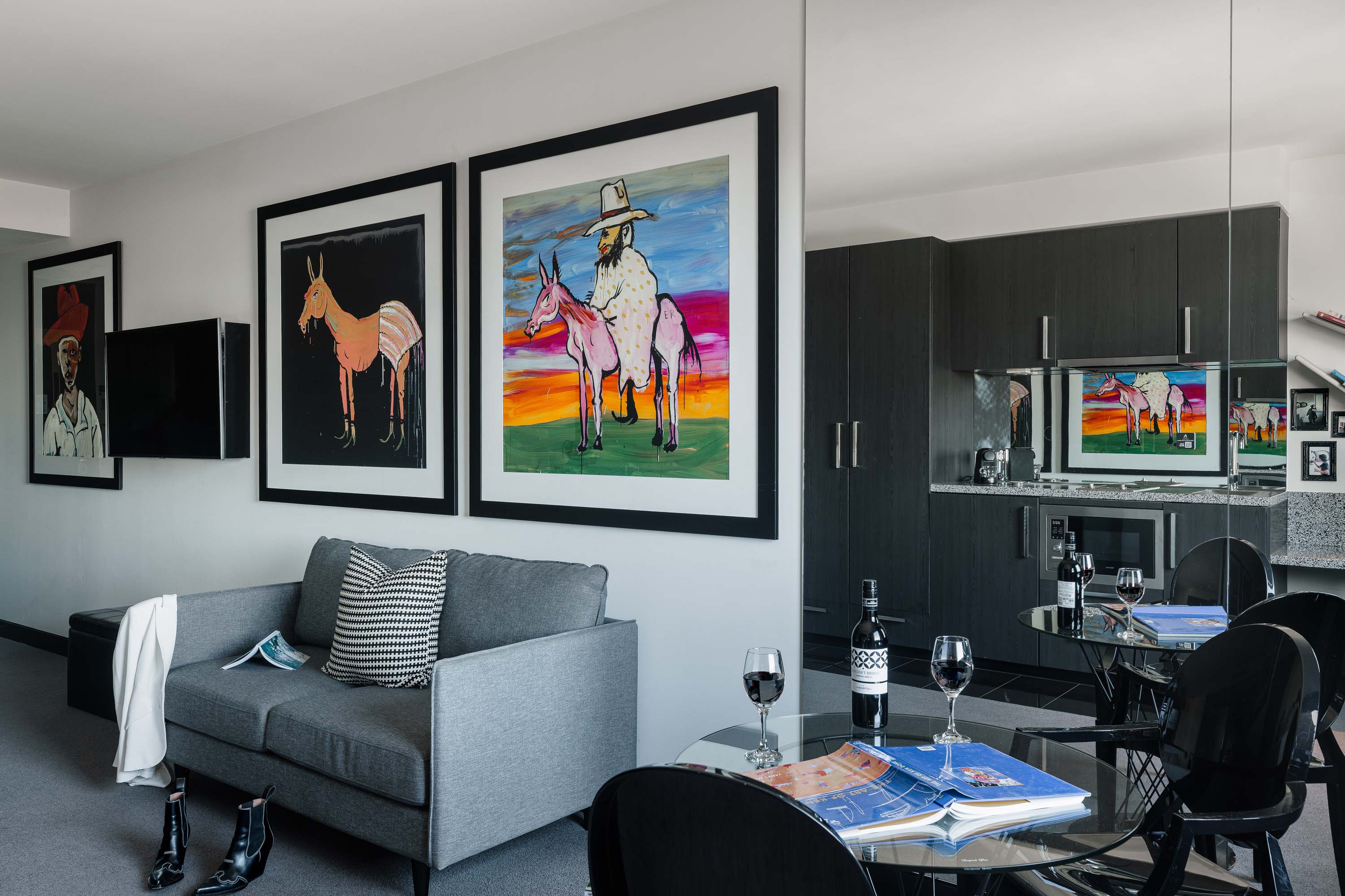 Studio King Size Bed