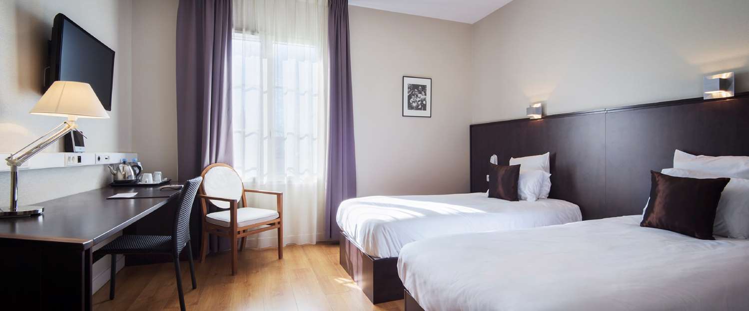 Double or Twin Standard