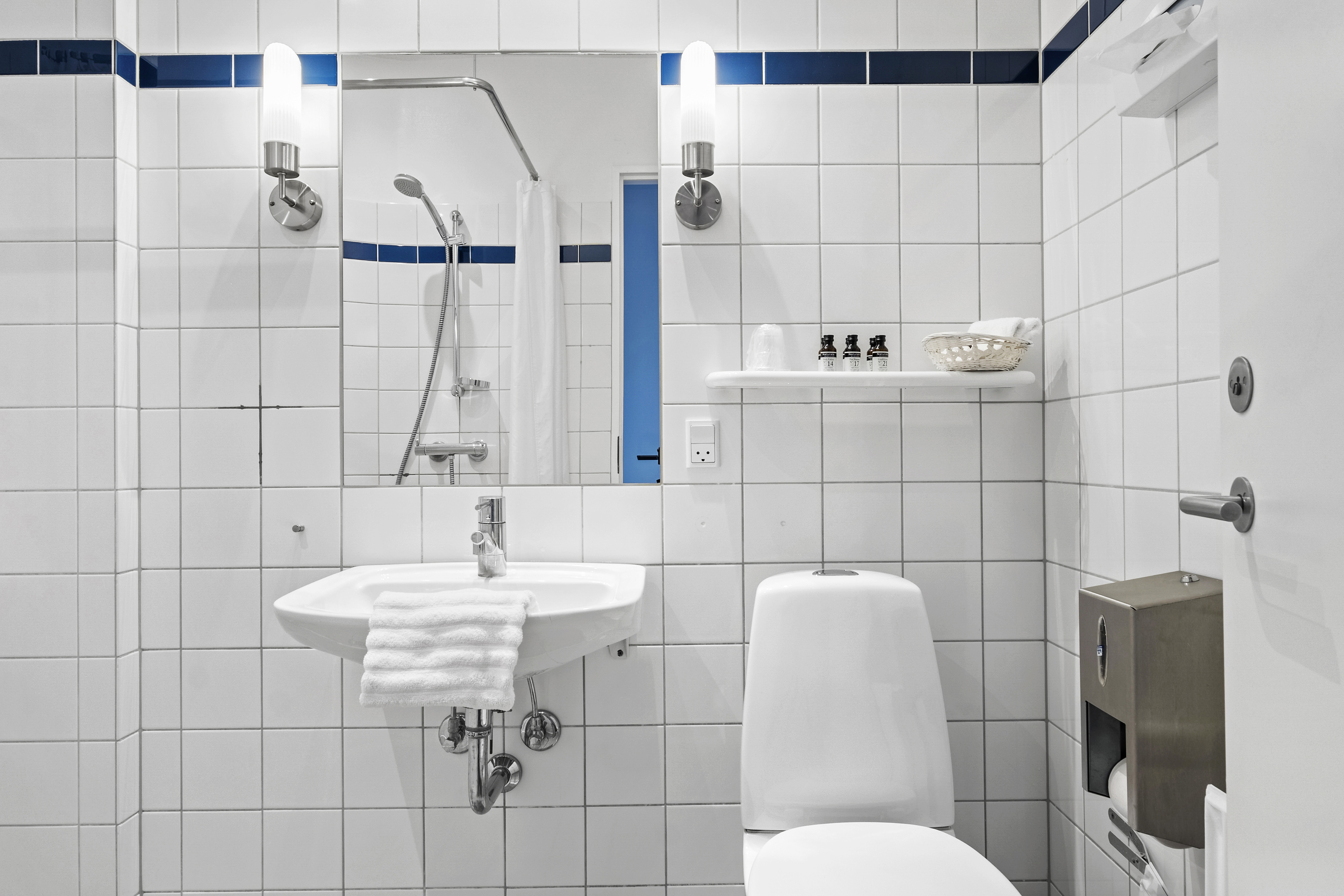 Double Queen Bed Non Smoking