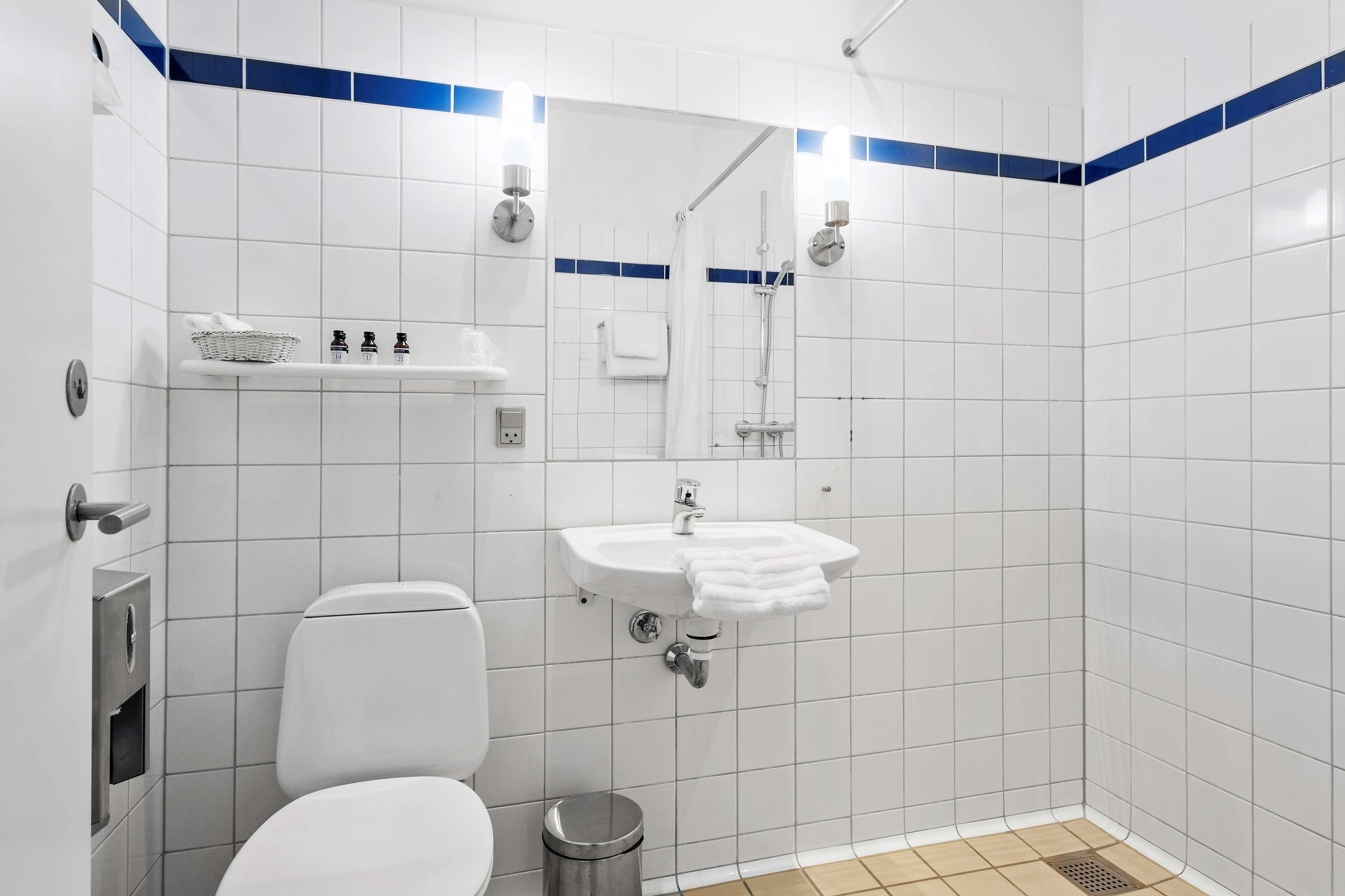 Family Room Capacity 4