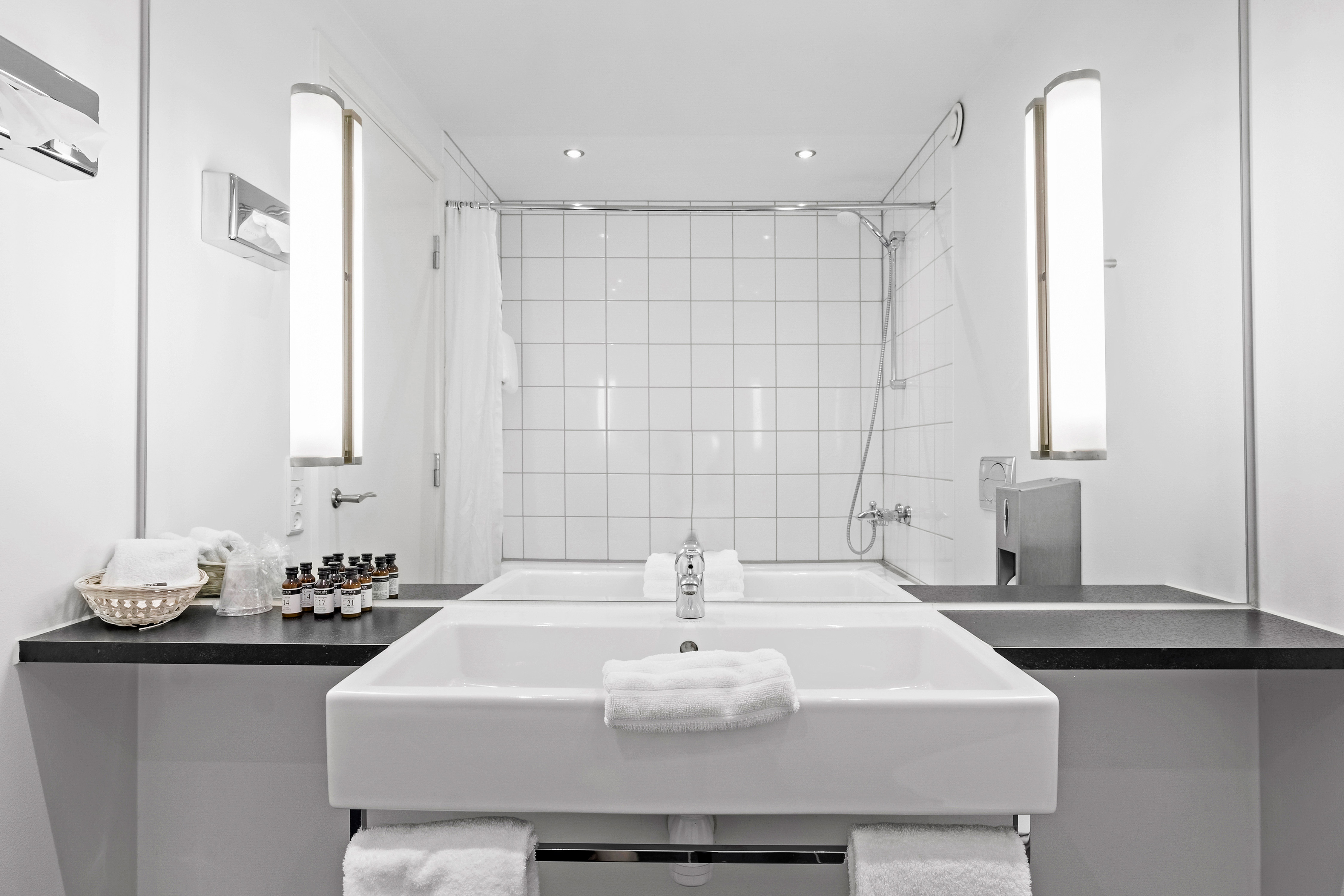 Double Business Non Smoking