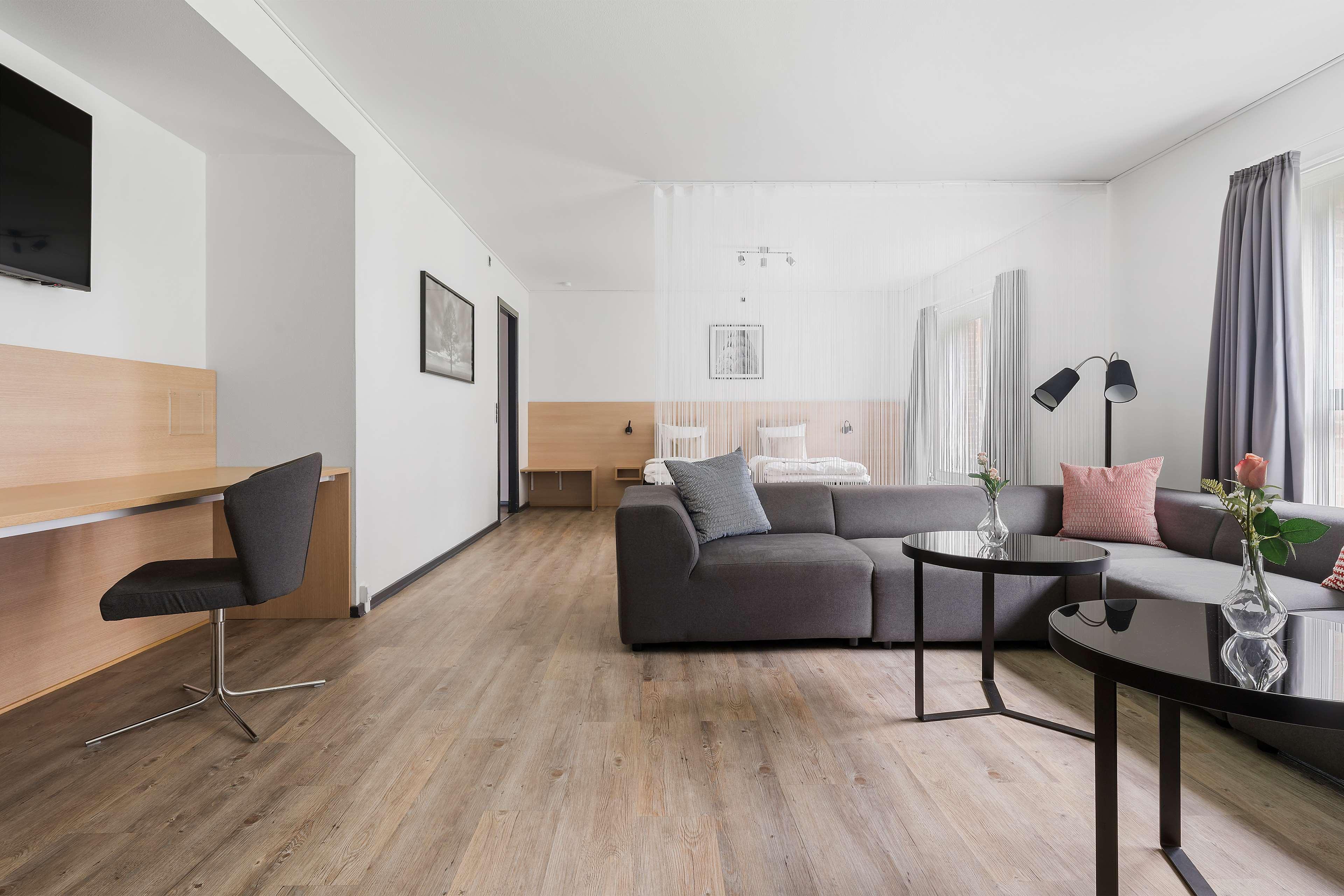 Family Room Capacity 4