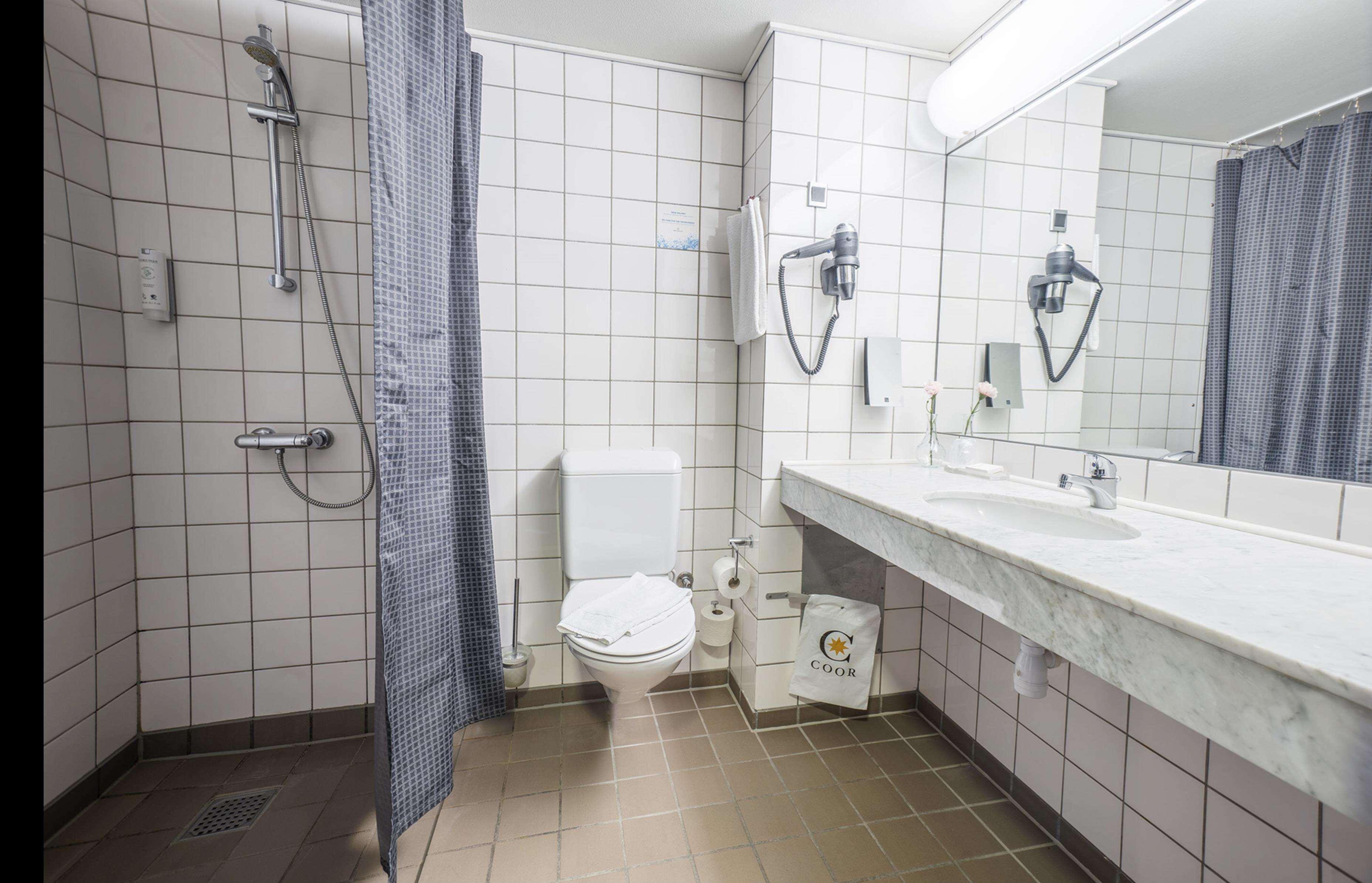 Family Room Capacity 3